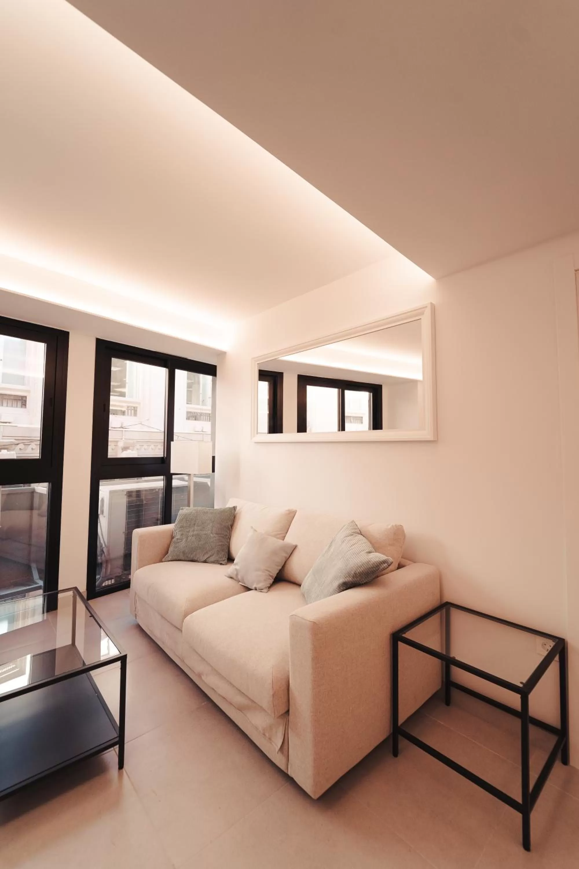 Living room, Seating Area in Palm Suites