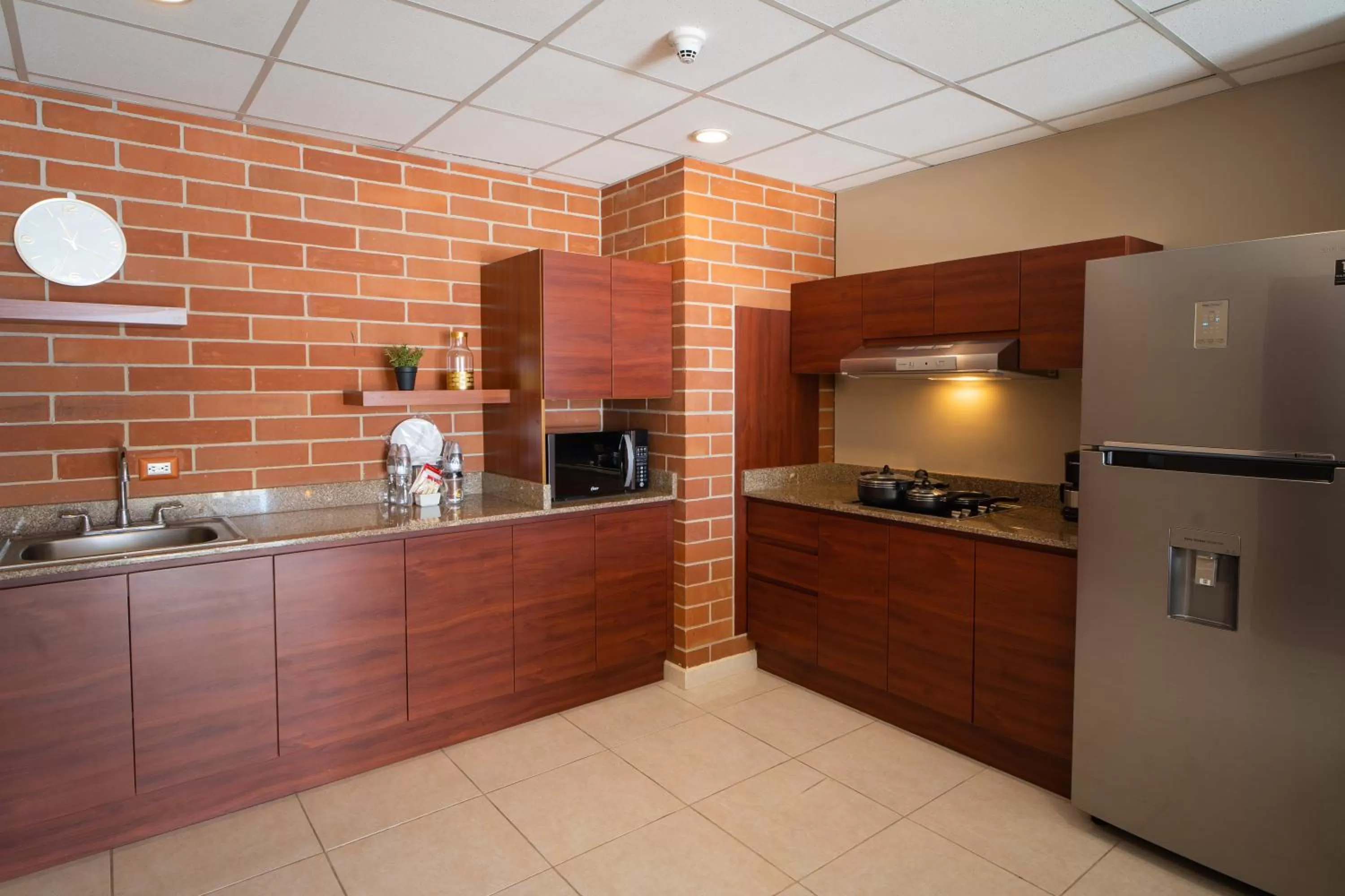 Kitchen or kitchenette in Adriatika Hotel & Residence