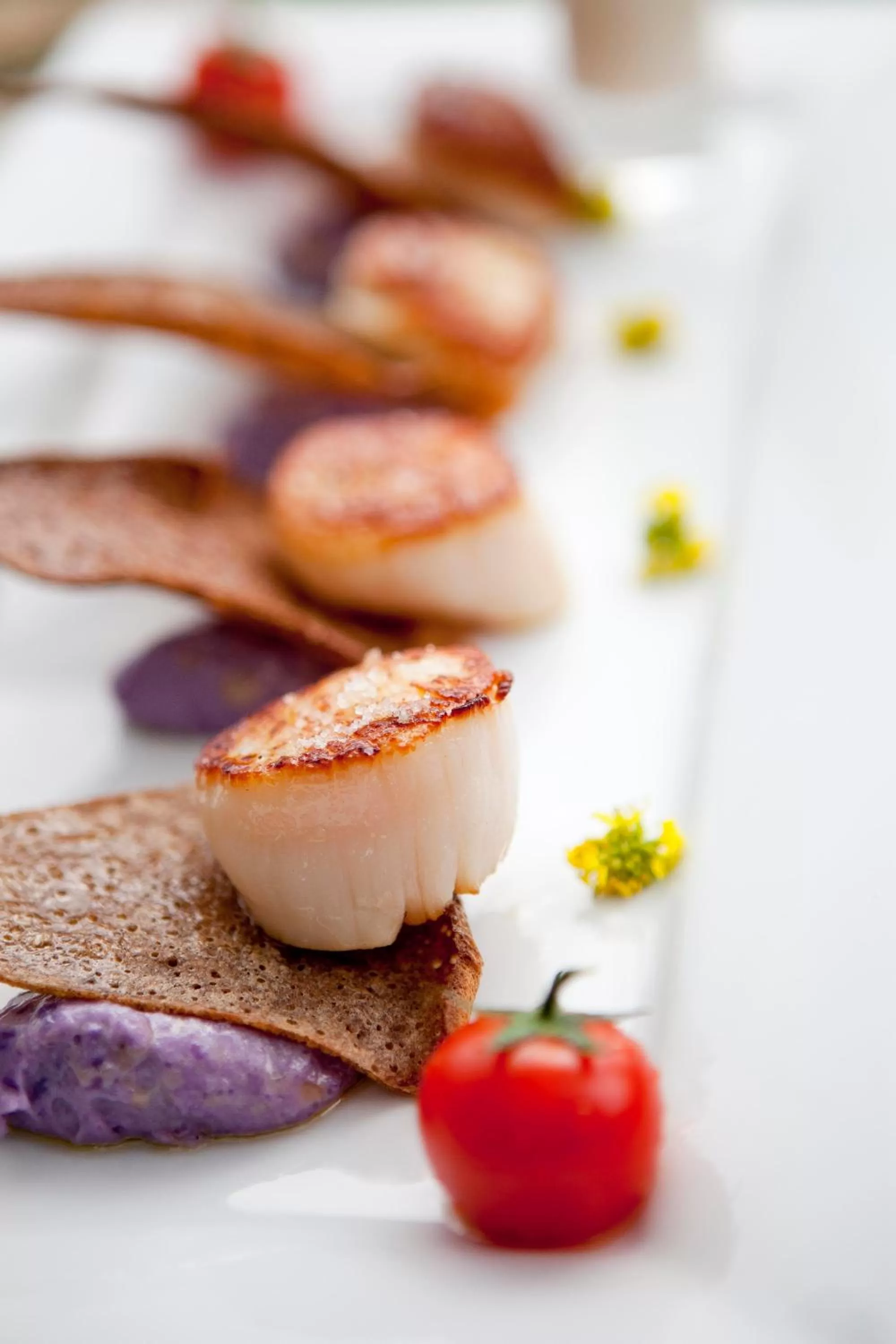 Food in Elégance Suites Hôtel