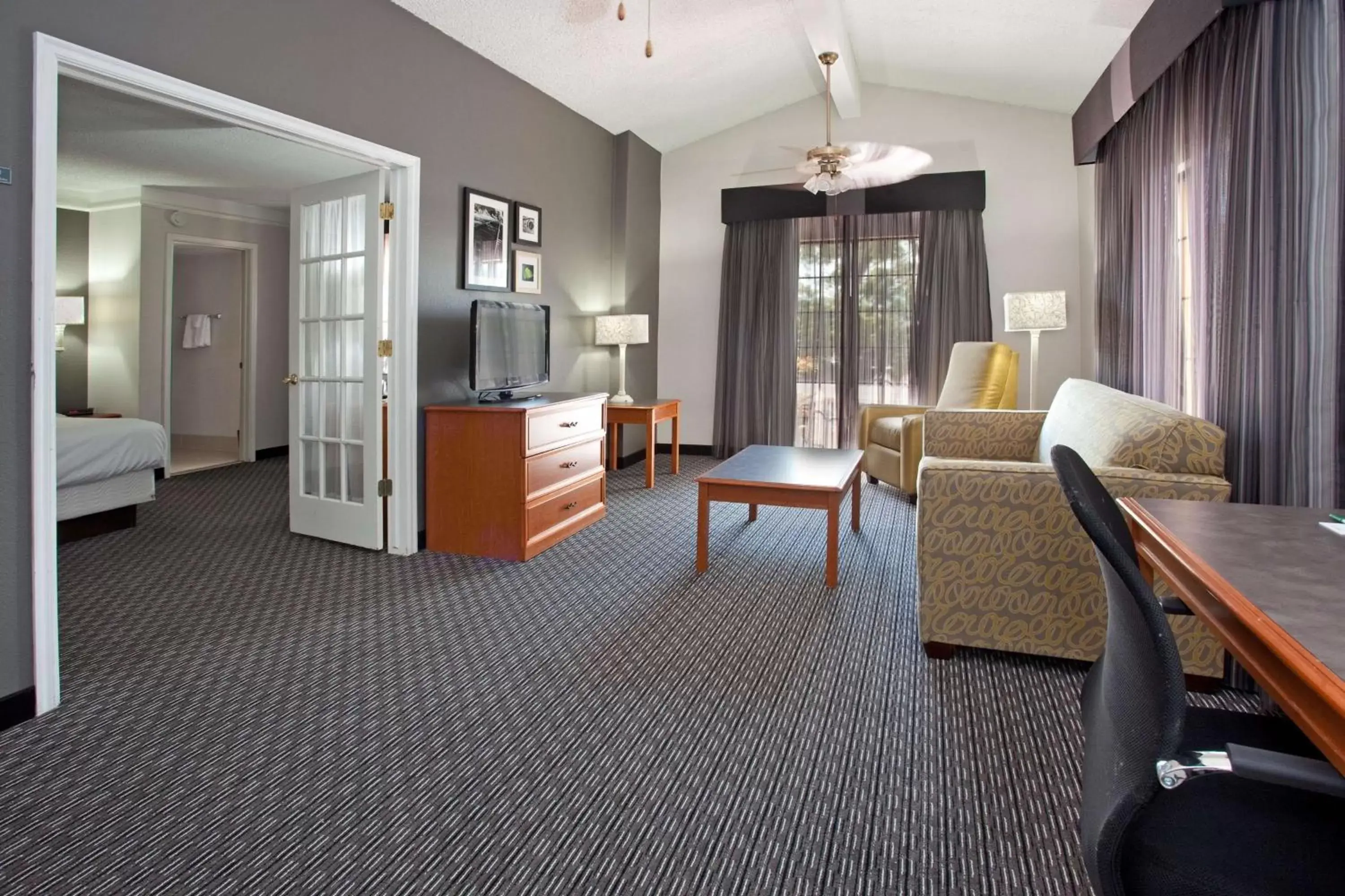 Photo of the whole room, Bed in La Quinta Inn by Wyndham Salt Lake City Midvale Photo of the whole room, Bed in La Quinta Inn by Wyndham Salt Lake City Midvale