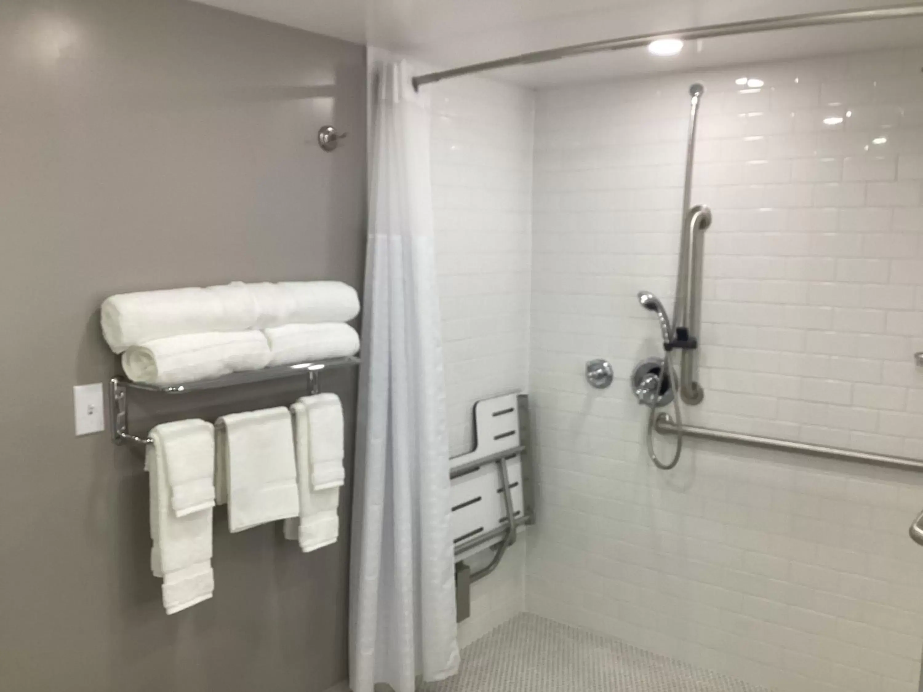Shower, Bathroom in Super 8 by Wyndham Baltimore Northwest