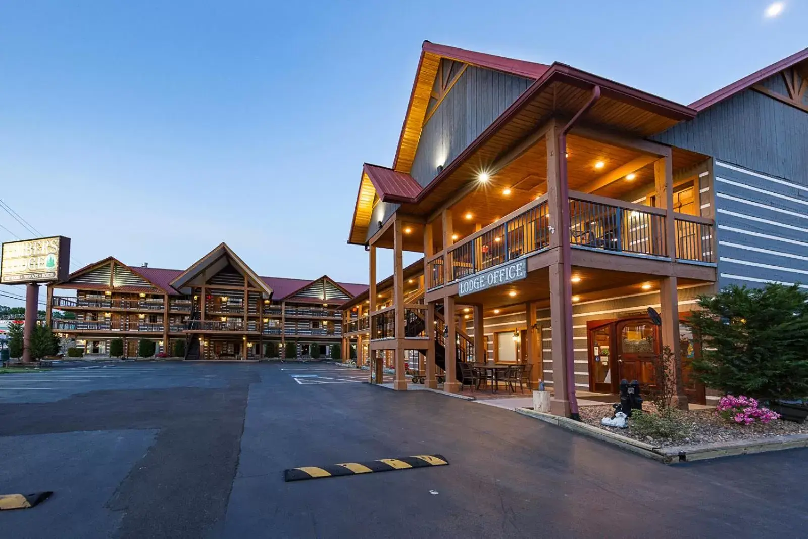 Property building in Timbers Lodge Property building in Timbers Lodge