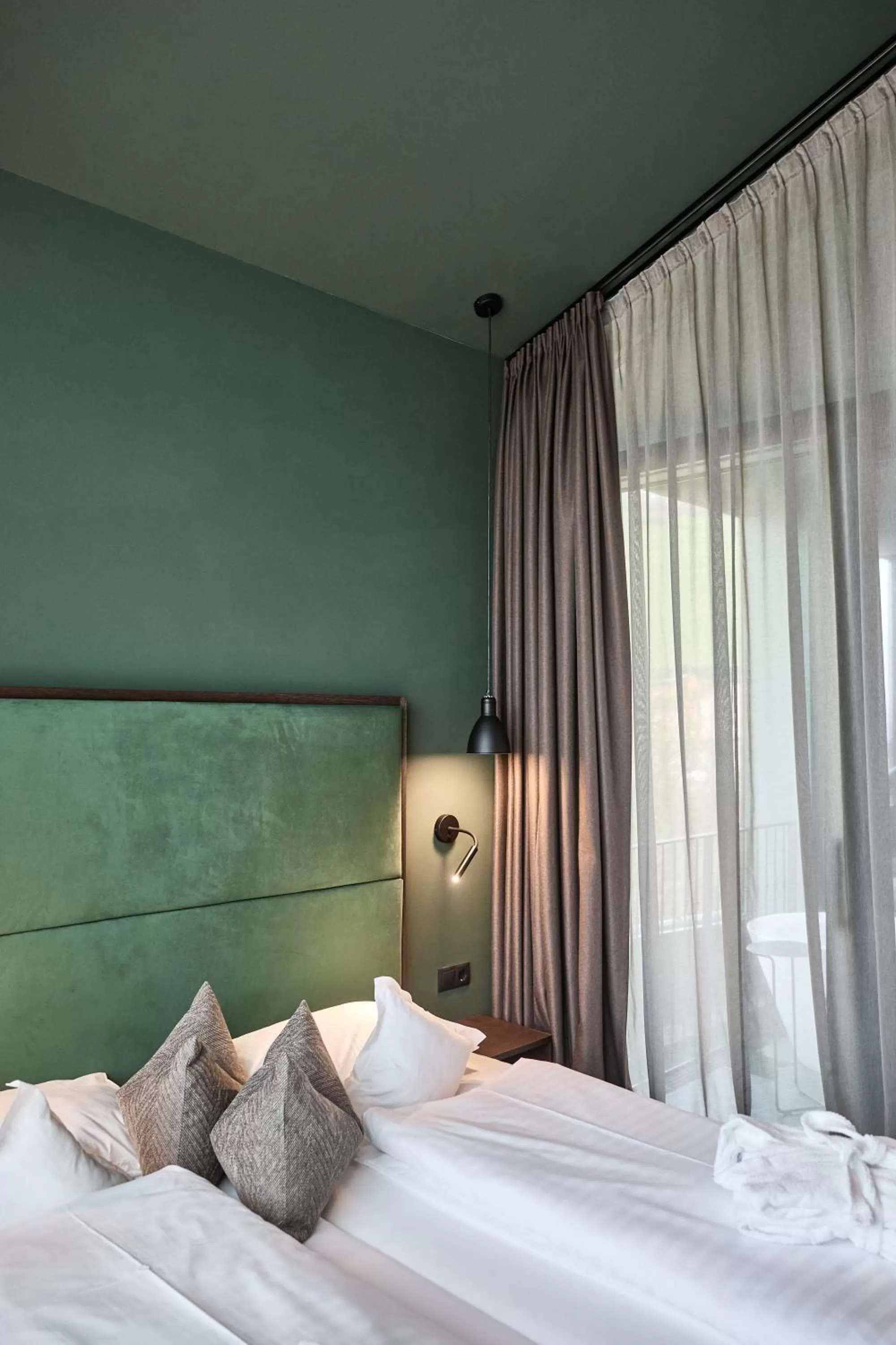 Bedroom, Bed in Floris Green Suites by Parc Hotel Florian