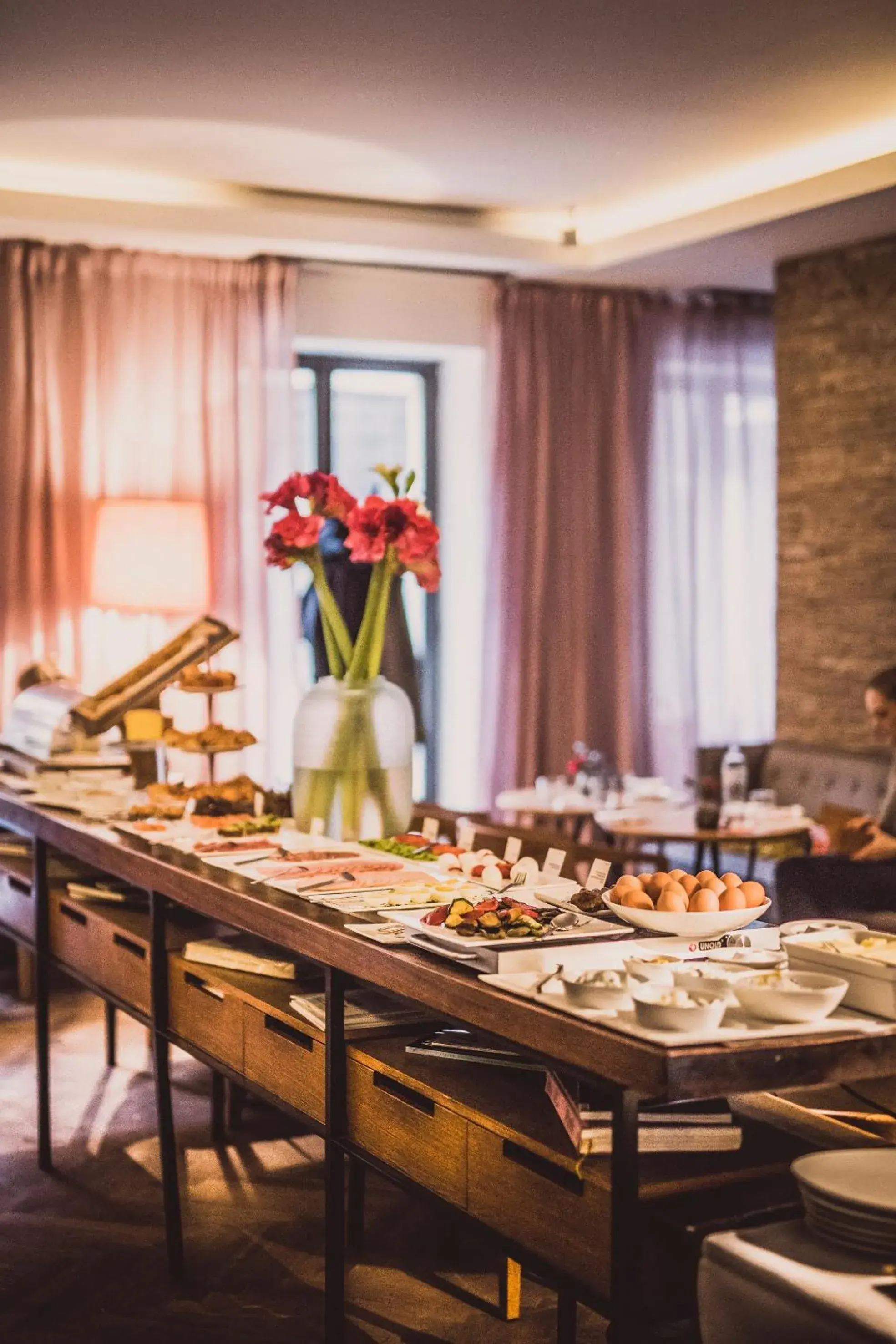 Buffet breakfast, Restaurant/Places to Eat in CORTIINA Hotel