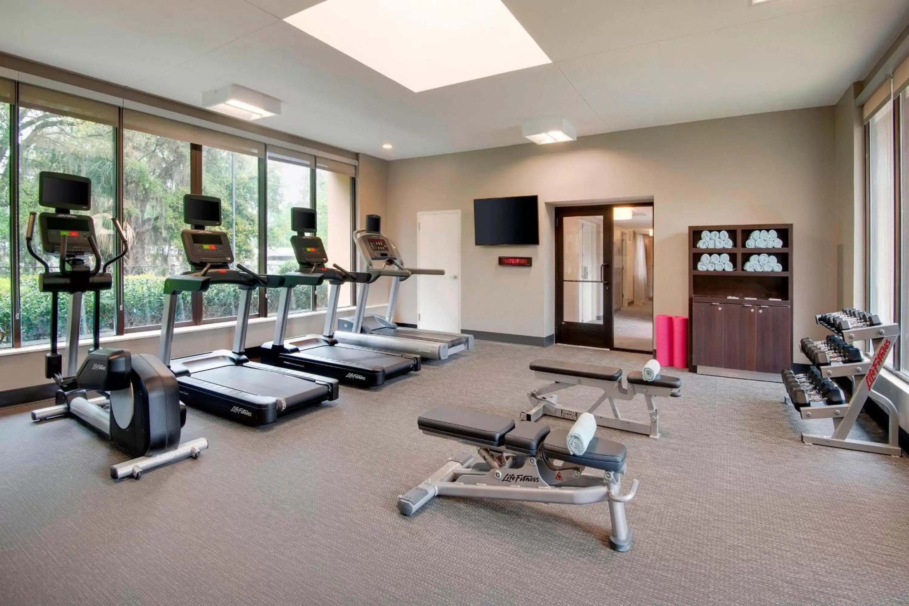 Fitness centre/facilities, Fitness Center/Facilities in Courtyard by Marriott Savannah Midtown