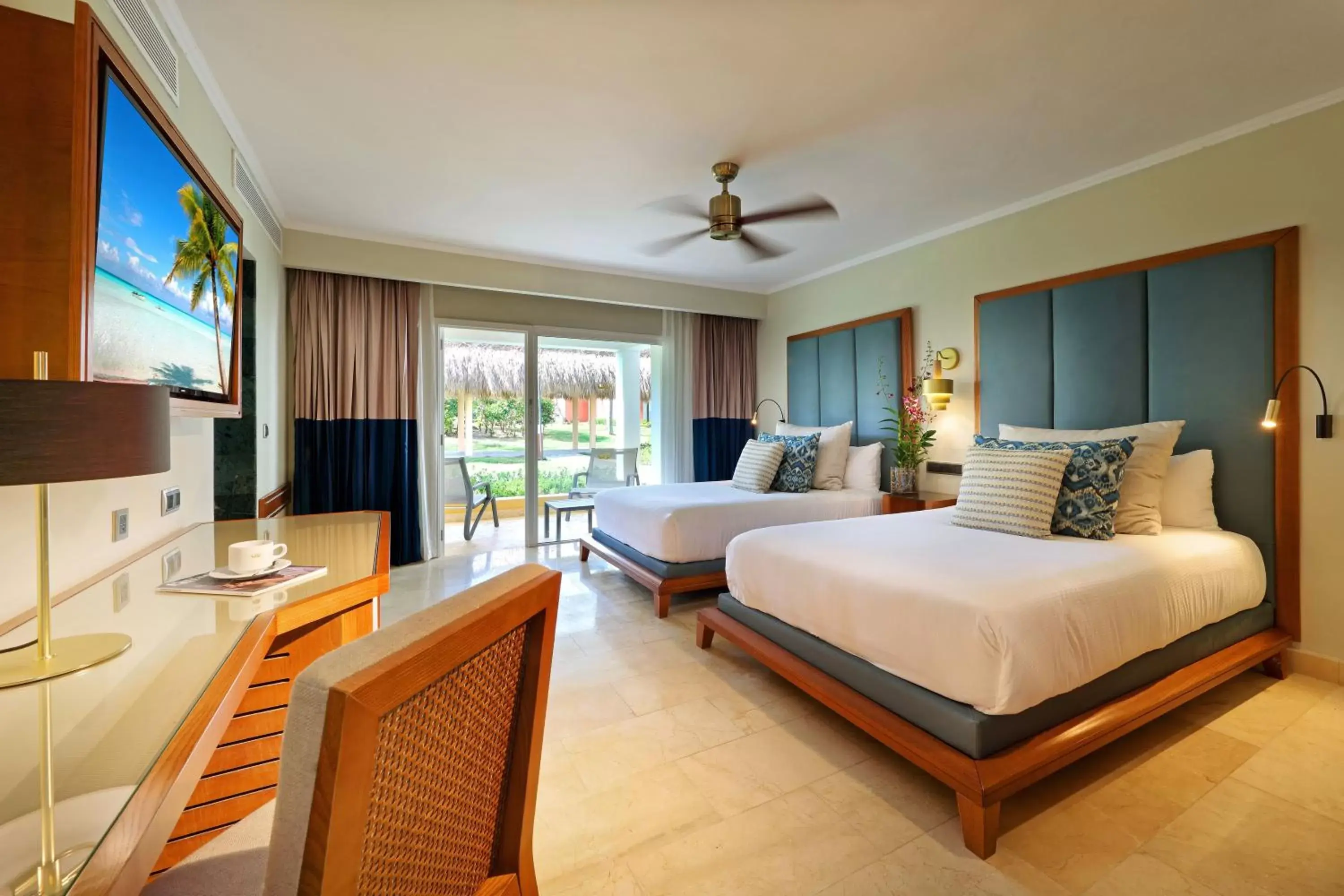 Bedroom in Grand Palladium Punta Cana Resort & Spa - All Inclusive