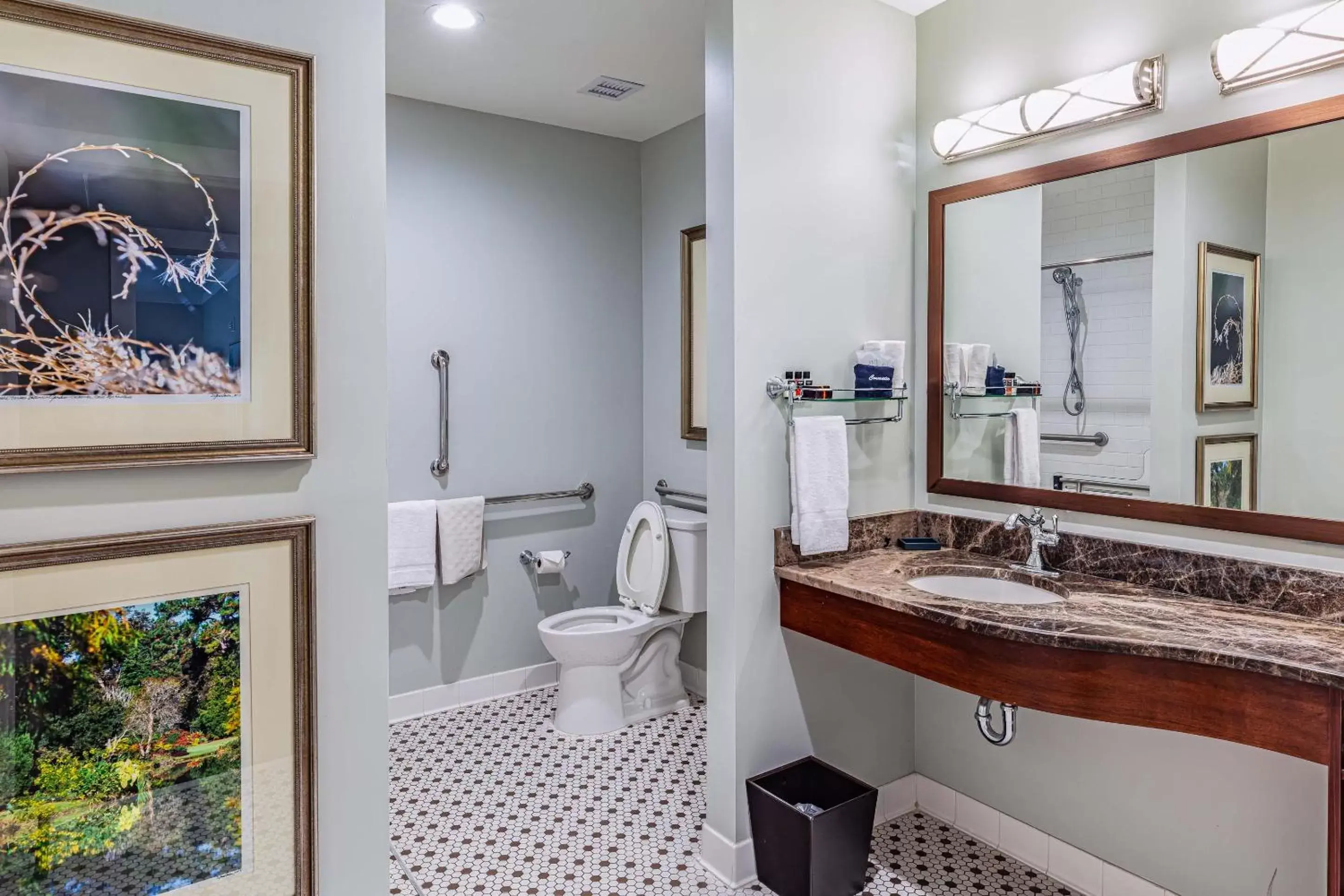 Bathroom in The Inn At The Crossroads