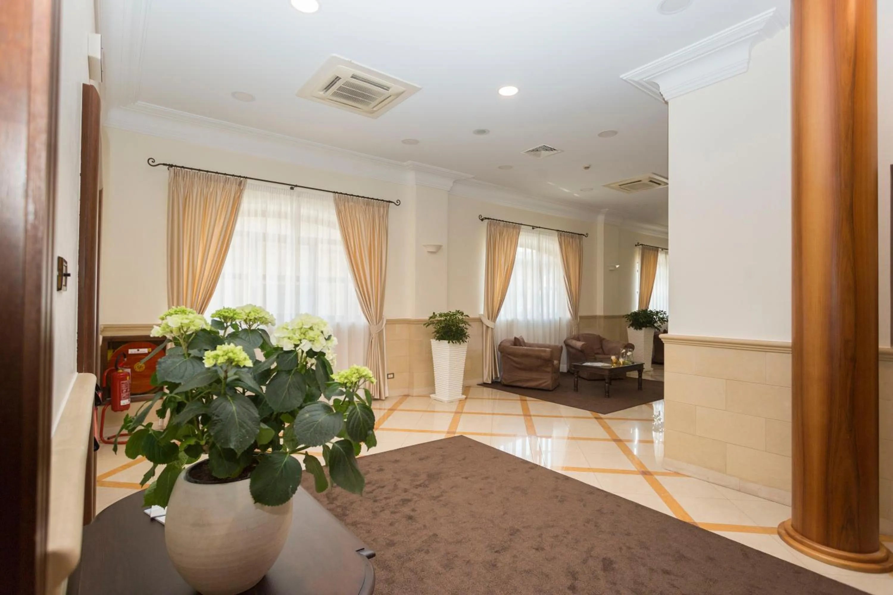 Lobby or reception in Hotel Cavaliere