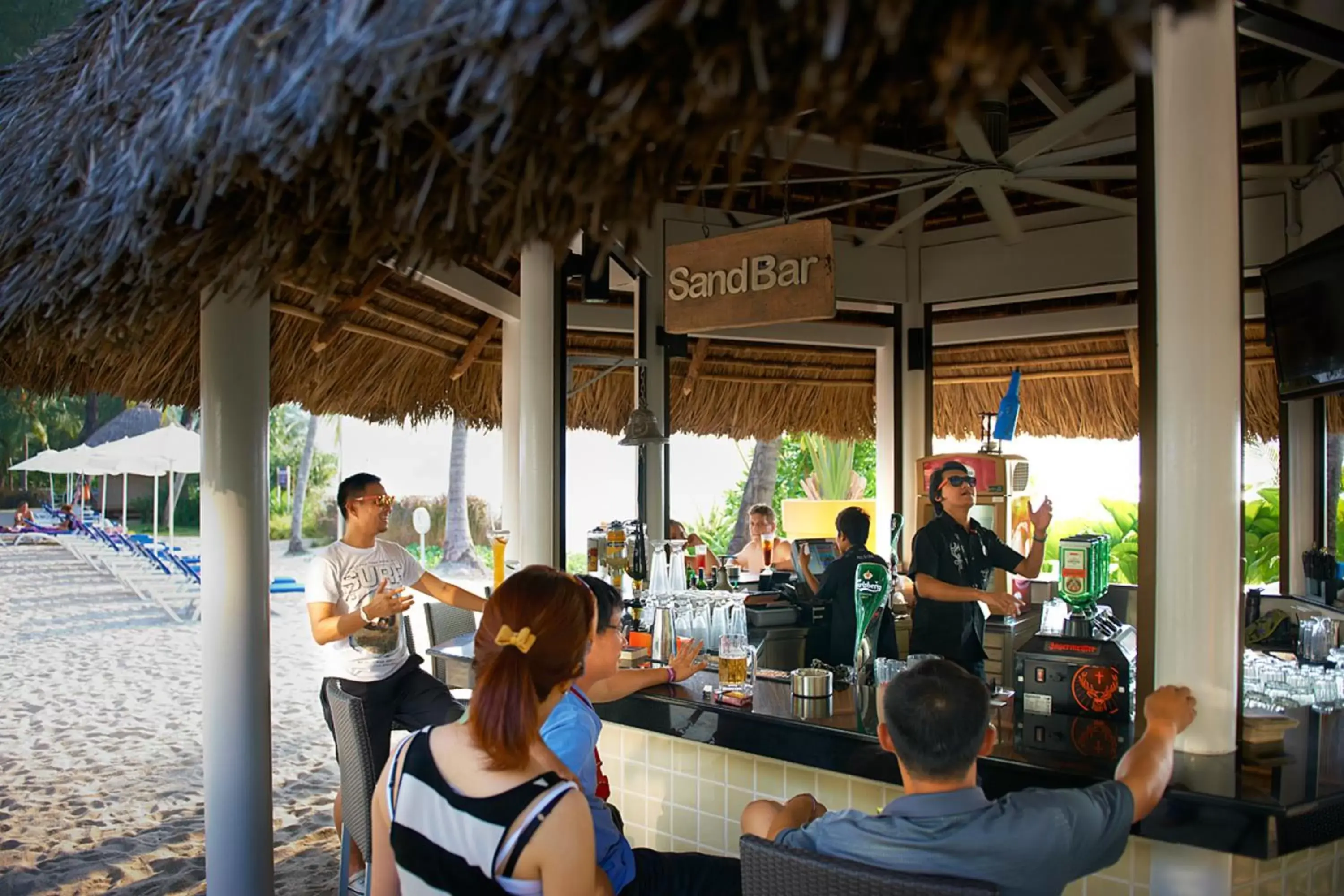 Lounge or bar in Hard Rock Hotel Penang