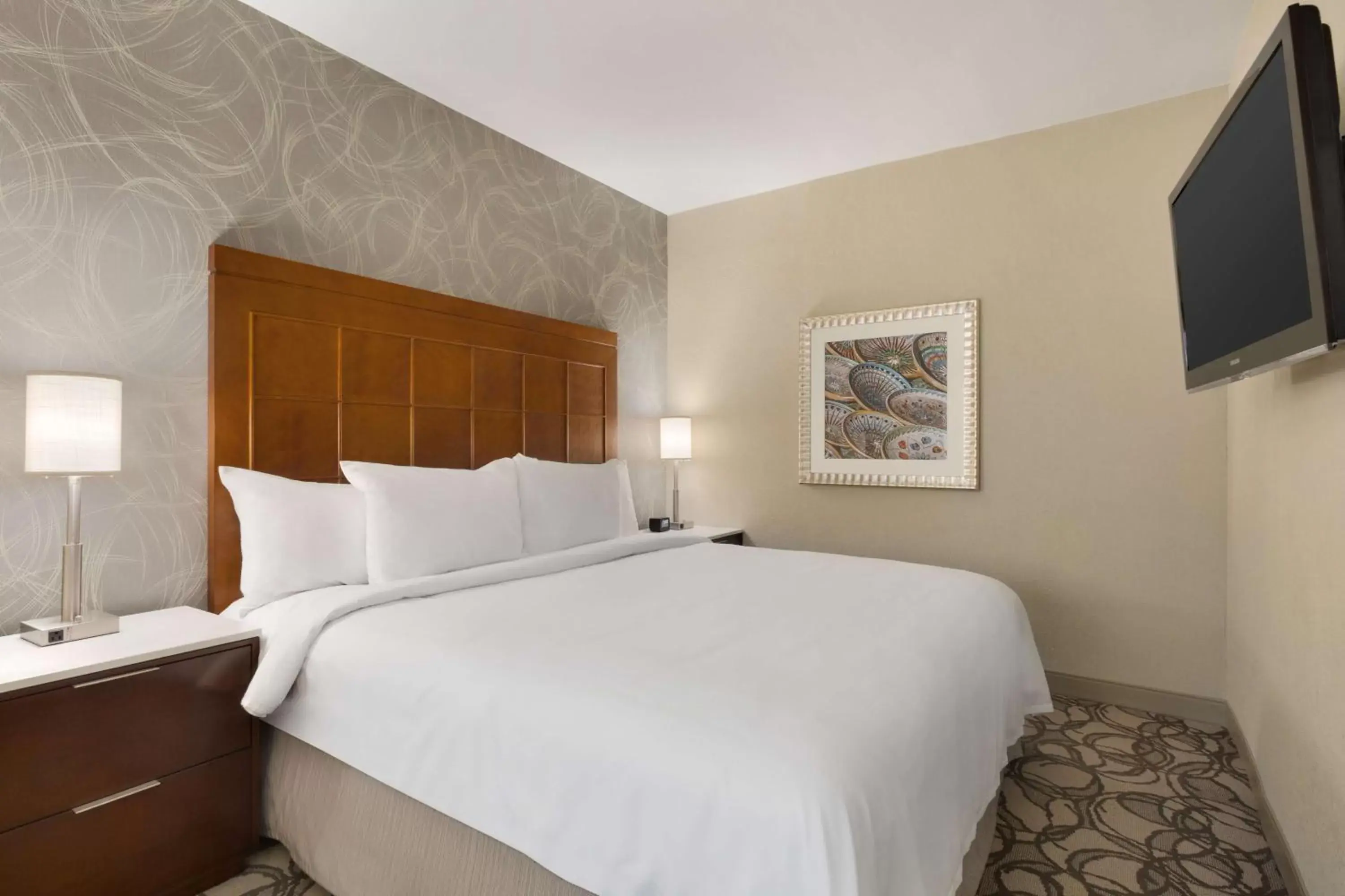 Bedroom, Bed in Embassy Suites San Antonio Airport