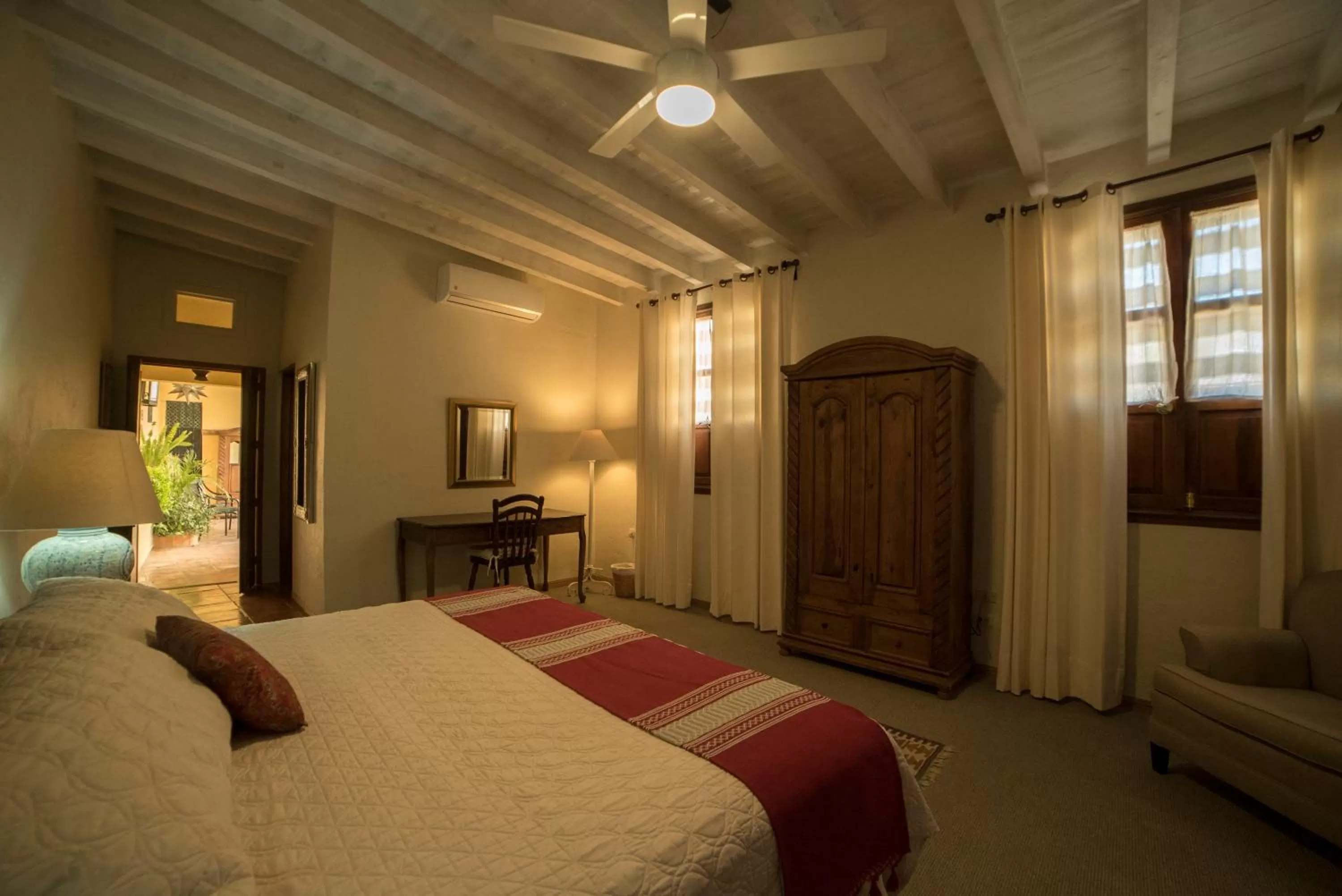 Bed in Villa Mirasol