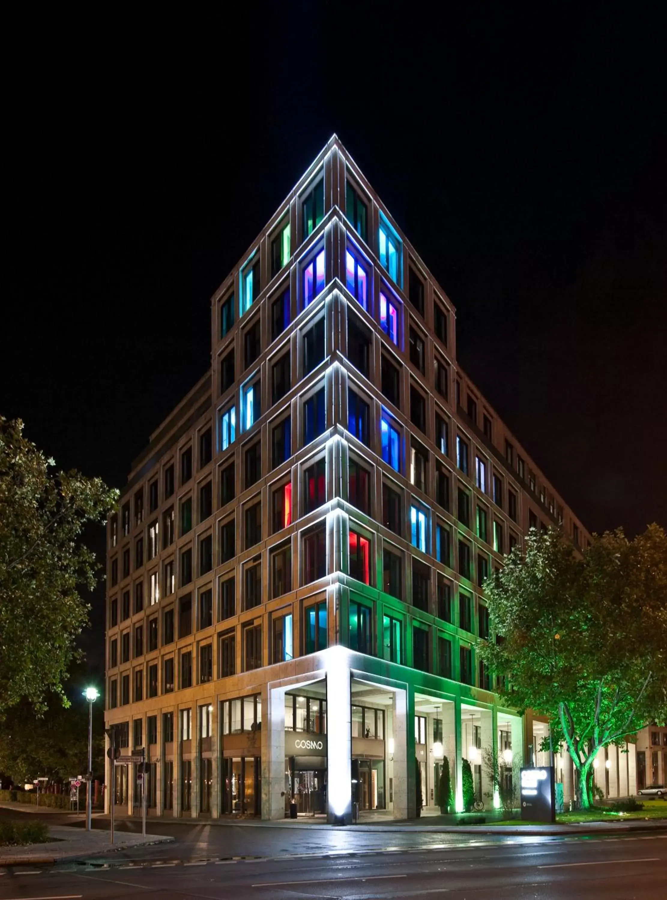 Facade/entrance, Property Building in COSMO Hotel Berlin Mitte