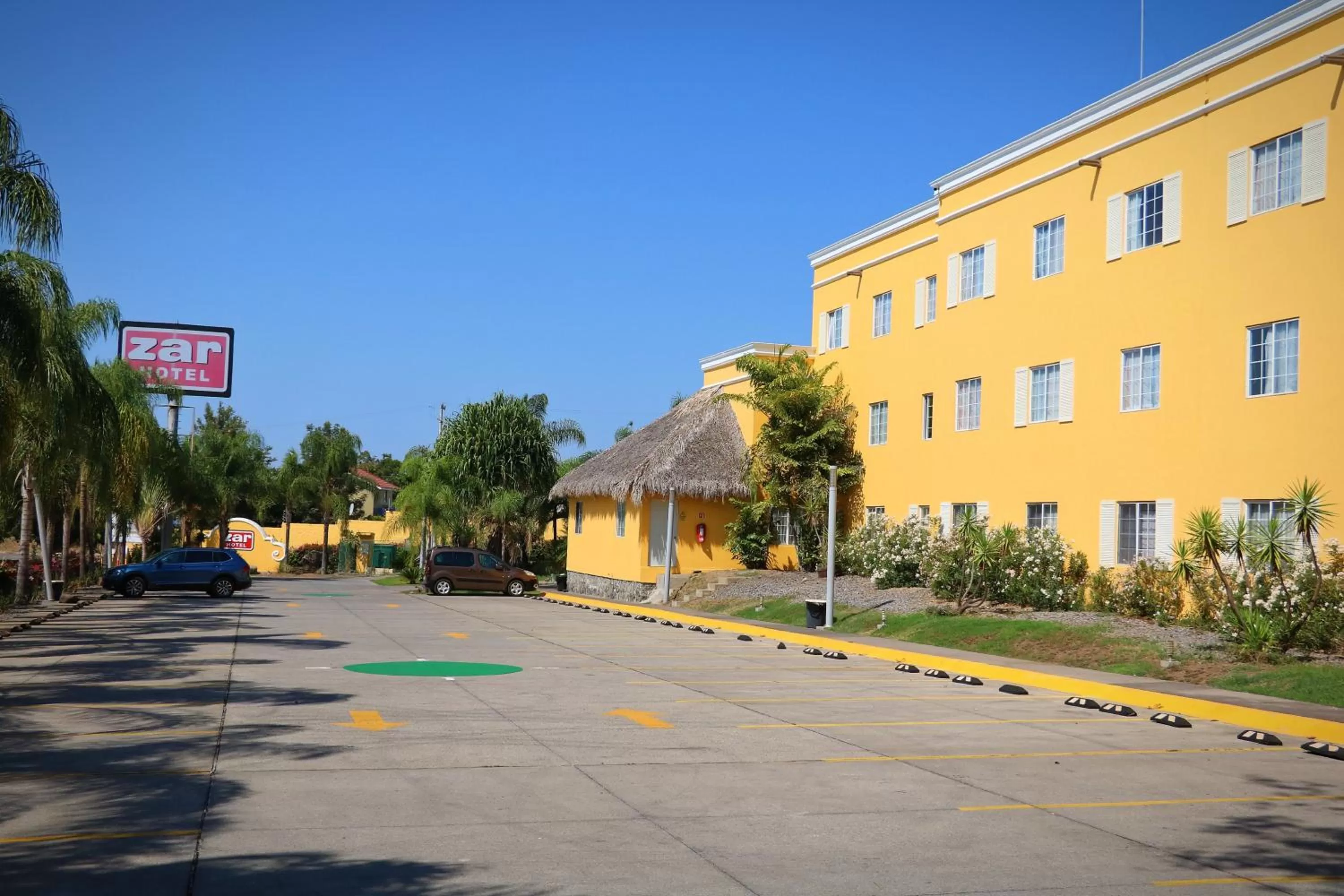 Property building in Zar Colima