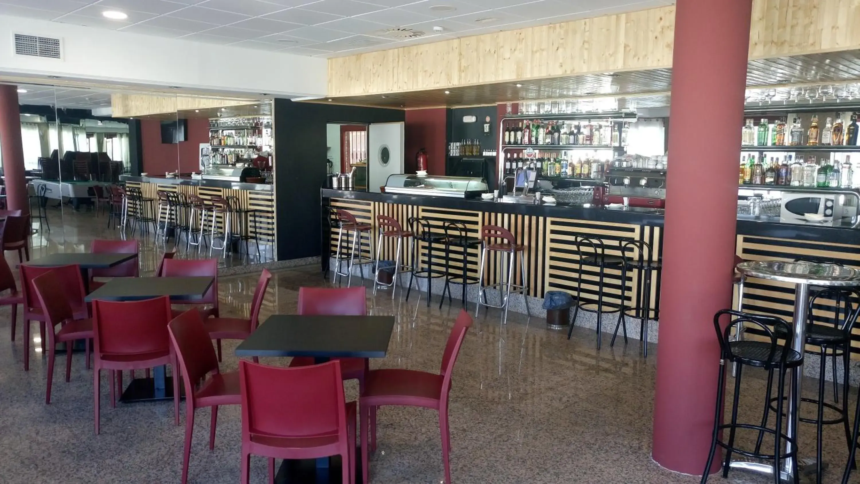 Lounge or bar, Restaurant/Places to Eat in Hotel Humanes