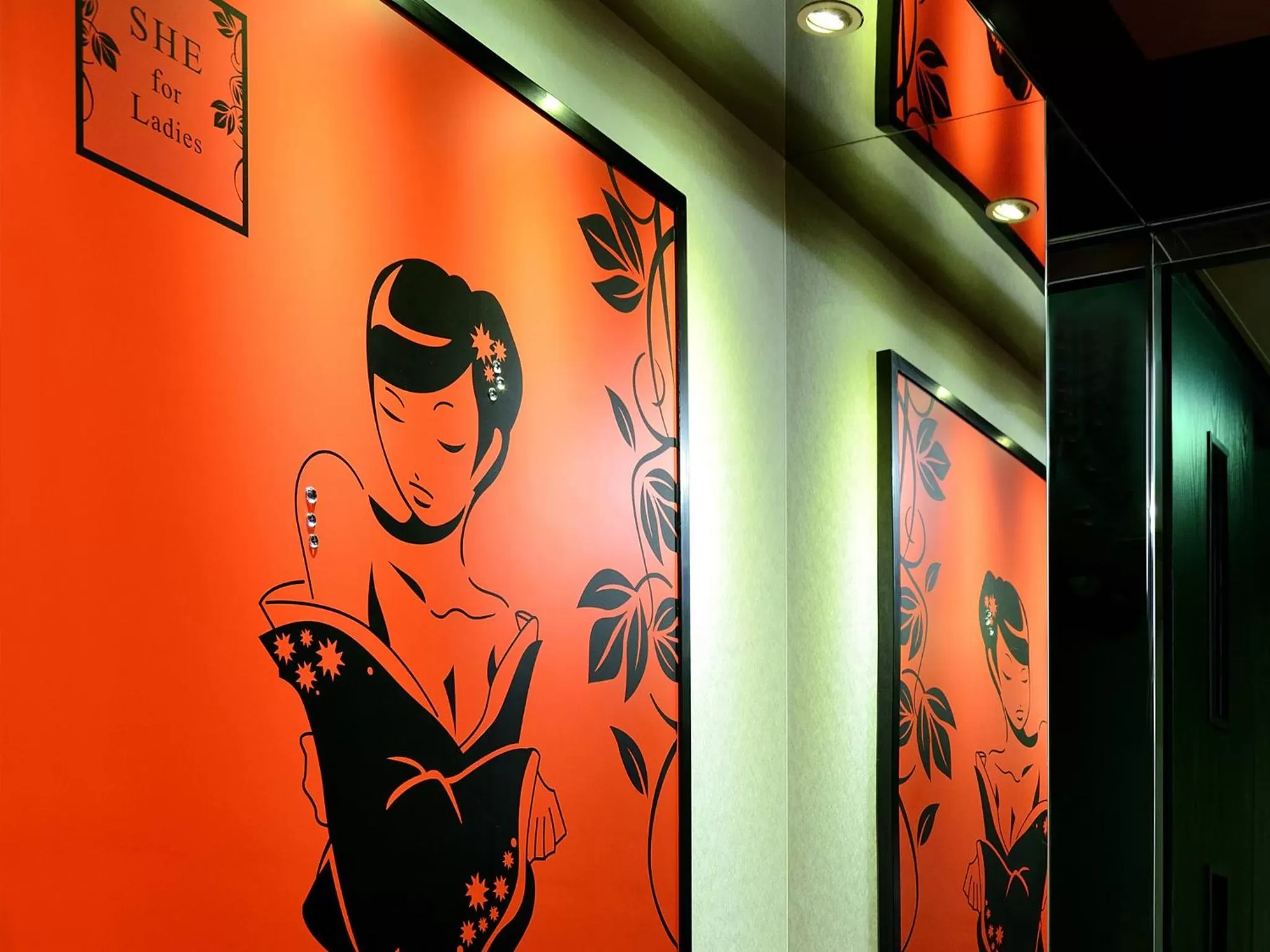 Decorative detail in Kew Green Hotel Wanchai Hong Kong