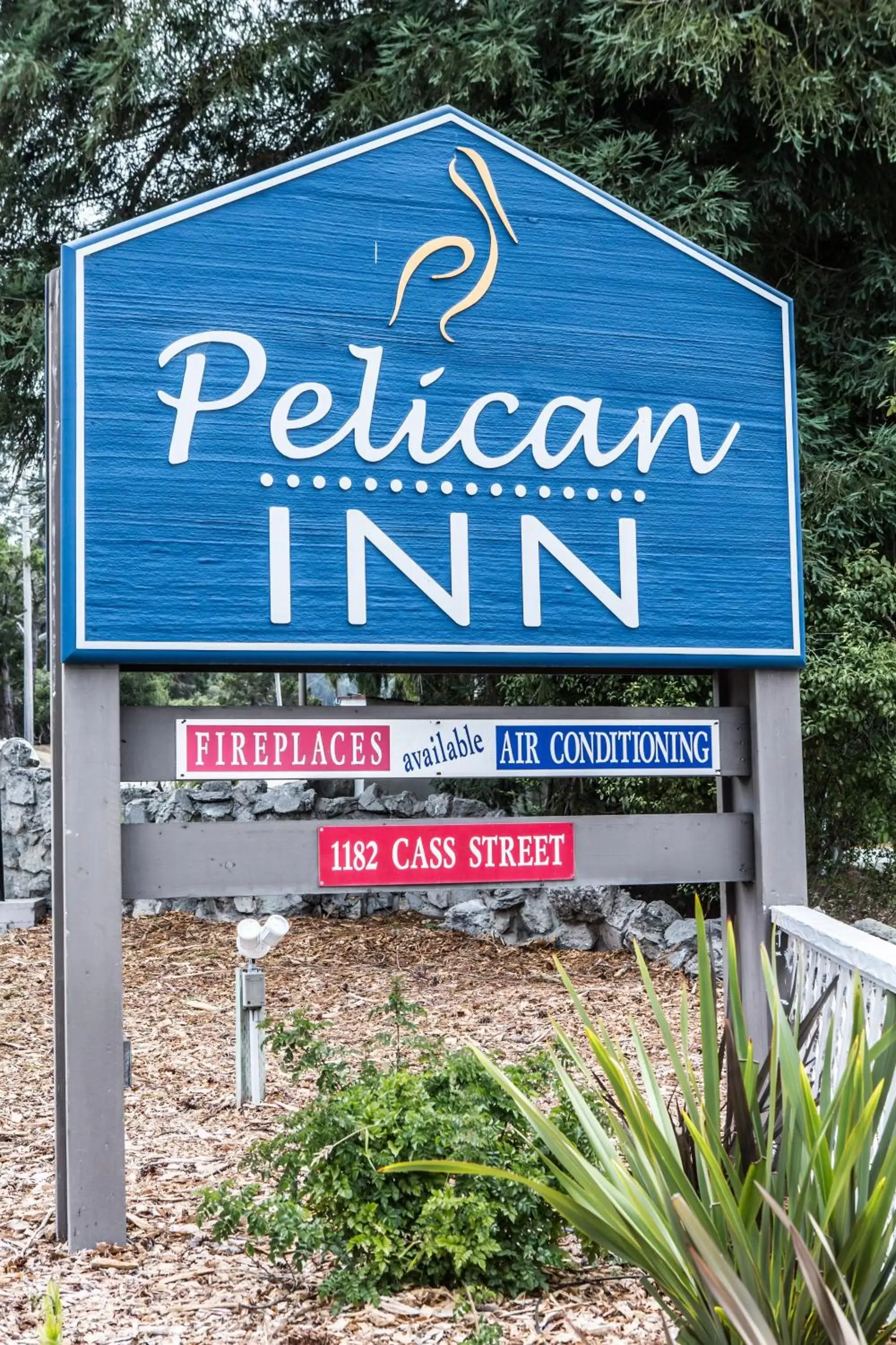 Property logo or sign, Logo/Certificate/Sign/Award in Pelican Inn