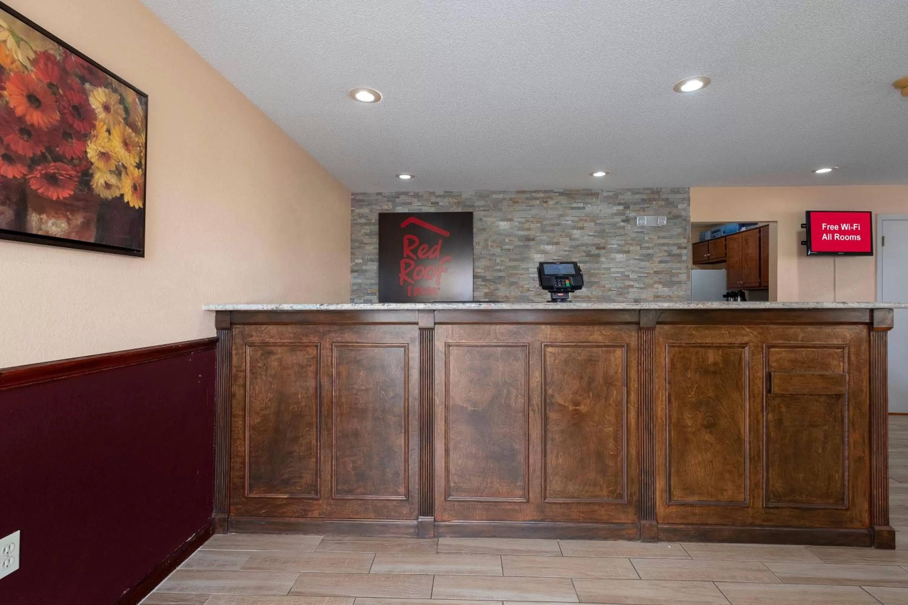 Lobby or reception in Red Roof Inn Valdosta - University