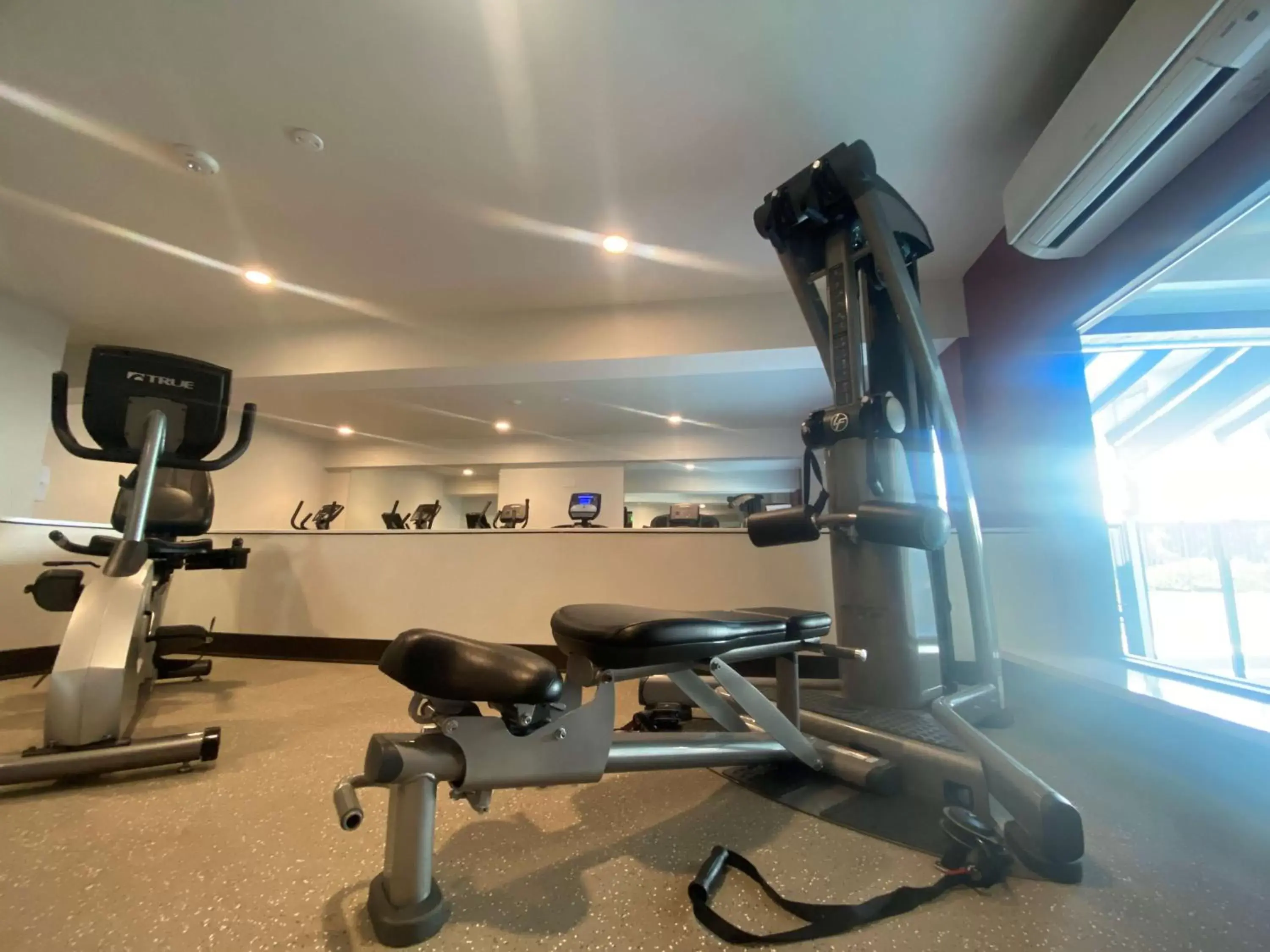 Fitness centre/facilities, Fitness Center/Facilities in Best Western Seattle Airport Hotel