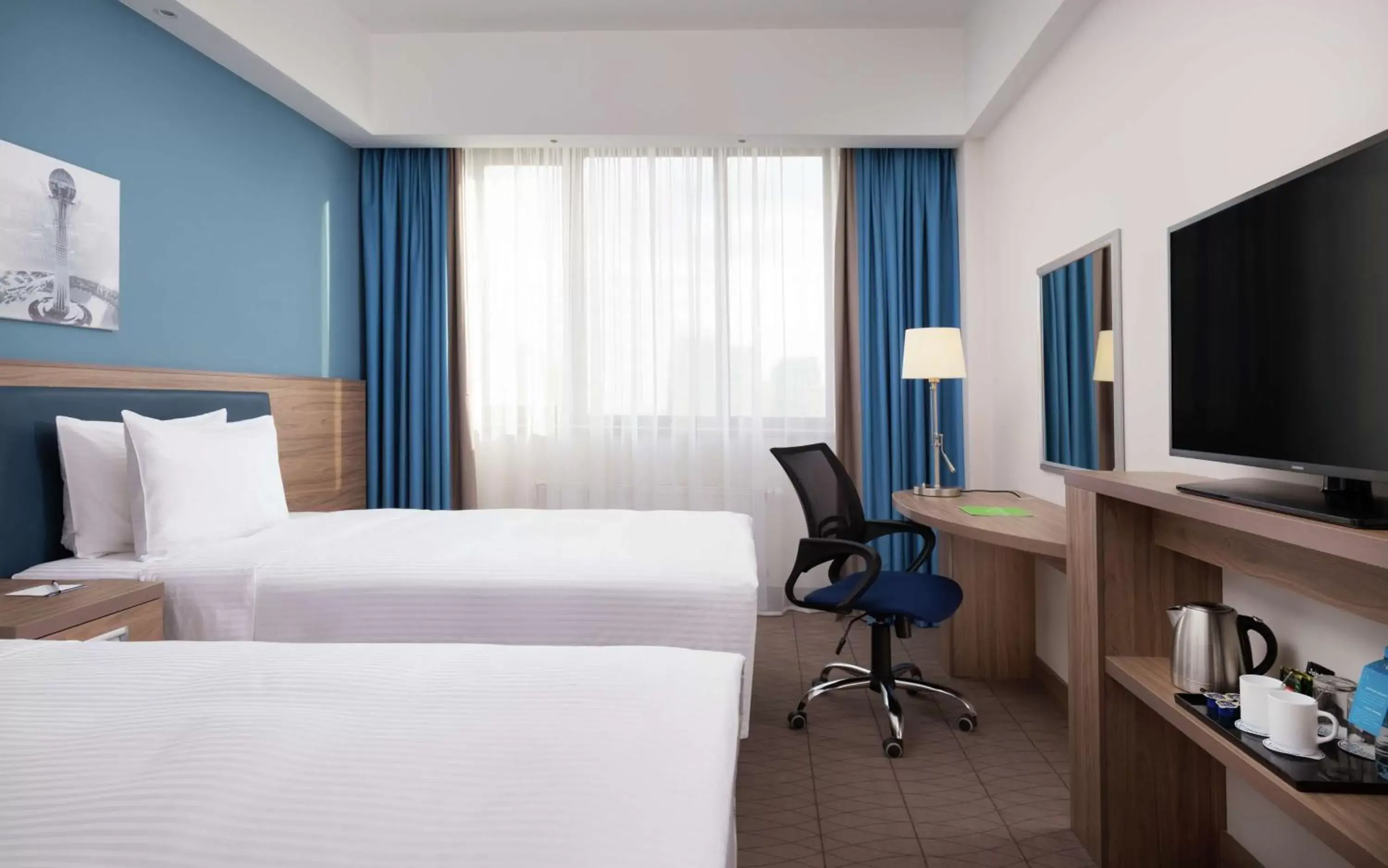 Bedroom, Bed in Hampton By Hilton Astana Triumphal Arch