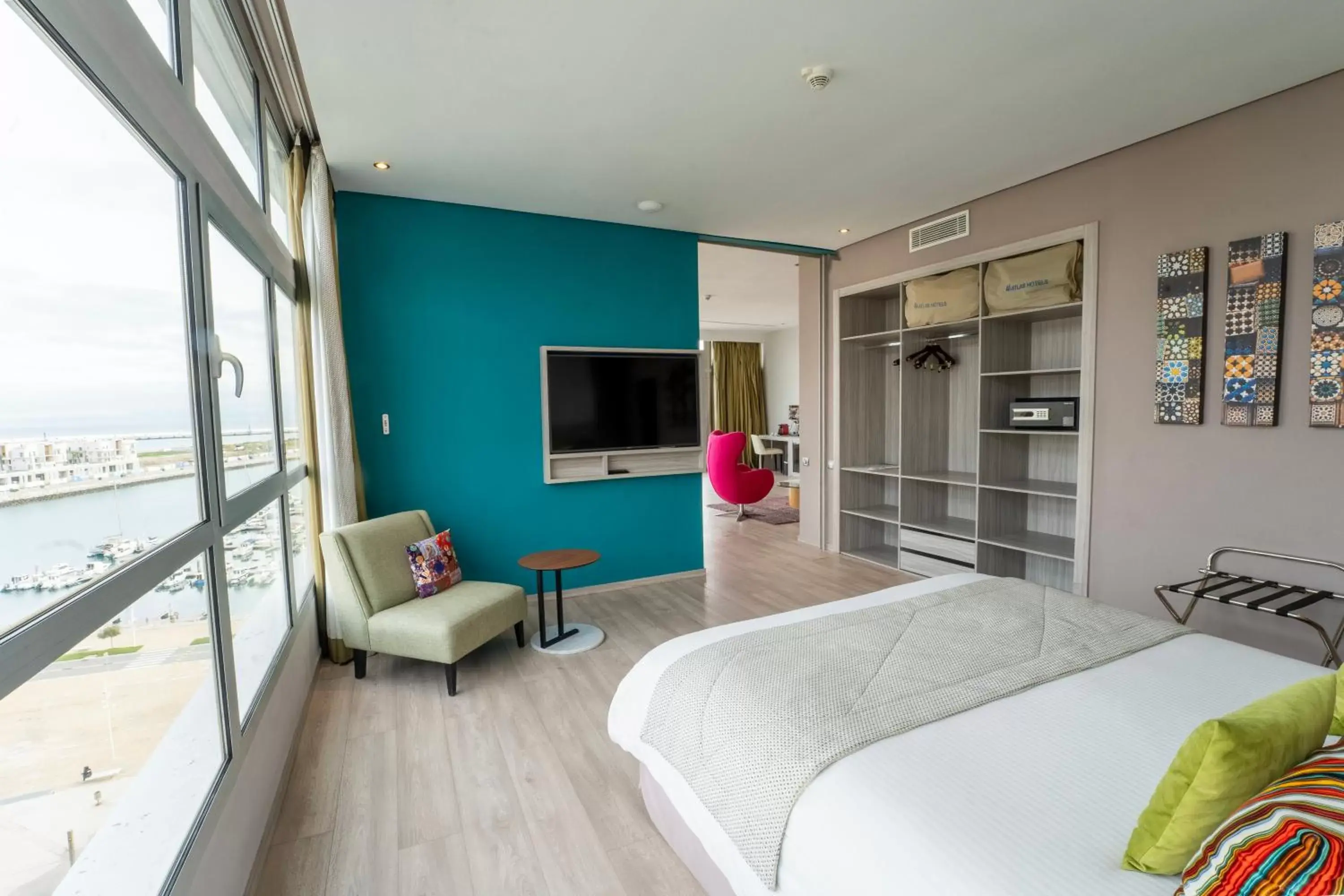 Bedroom in Marina Bay