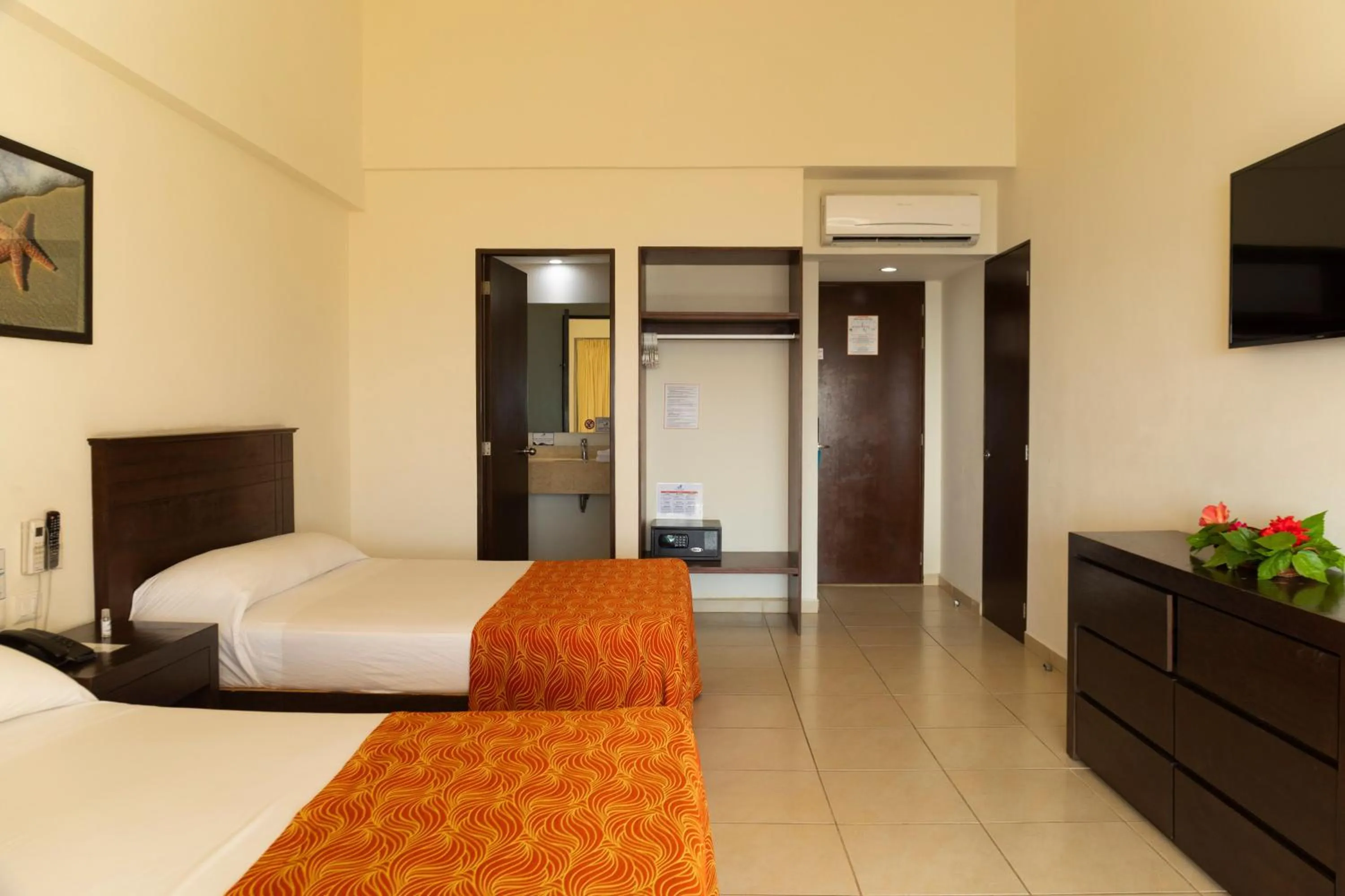 Photo of the whole room, Bed in Costa Club Punta Arena - Todo Incluido