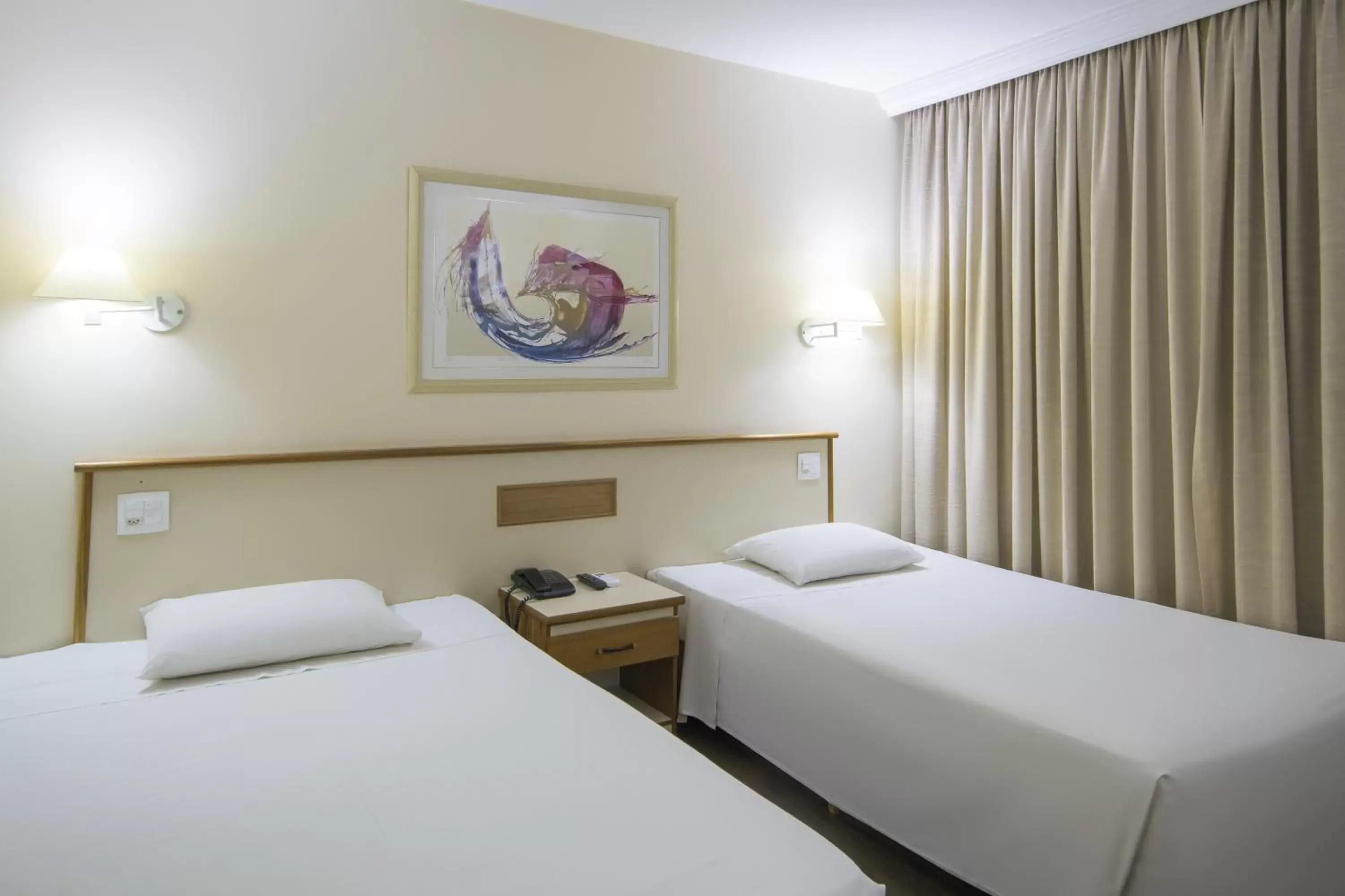 Deluxe Twin Room in Dan Inn Sorocaba