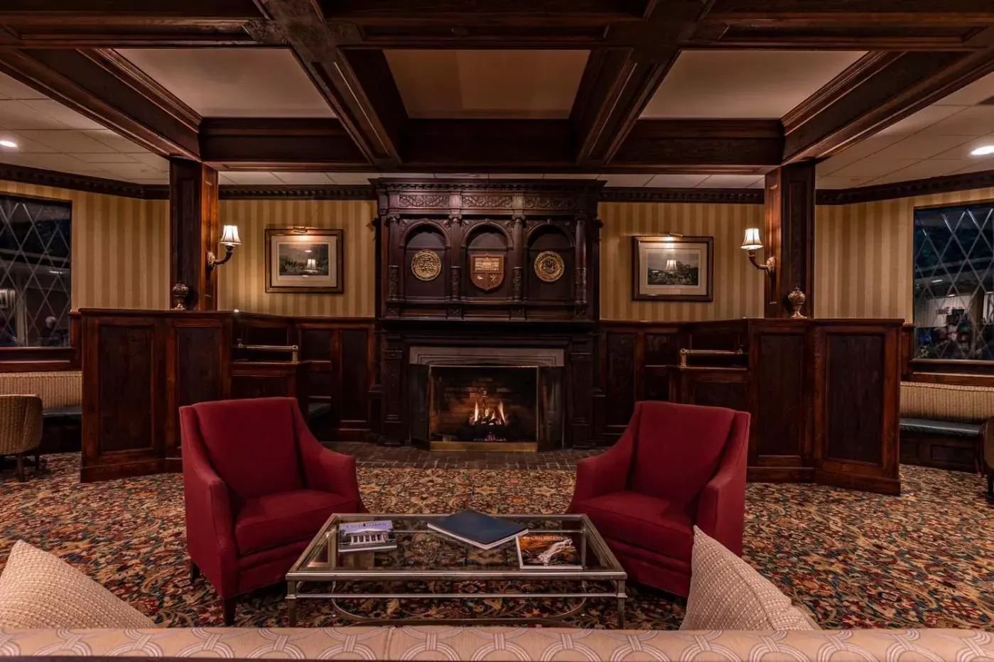 Seating Area in The English Inn of Charlottesville