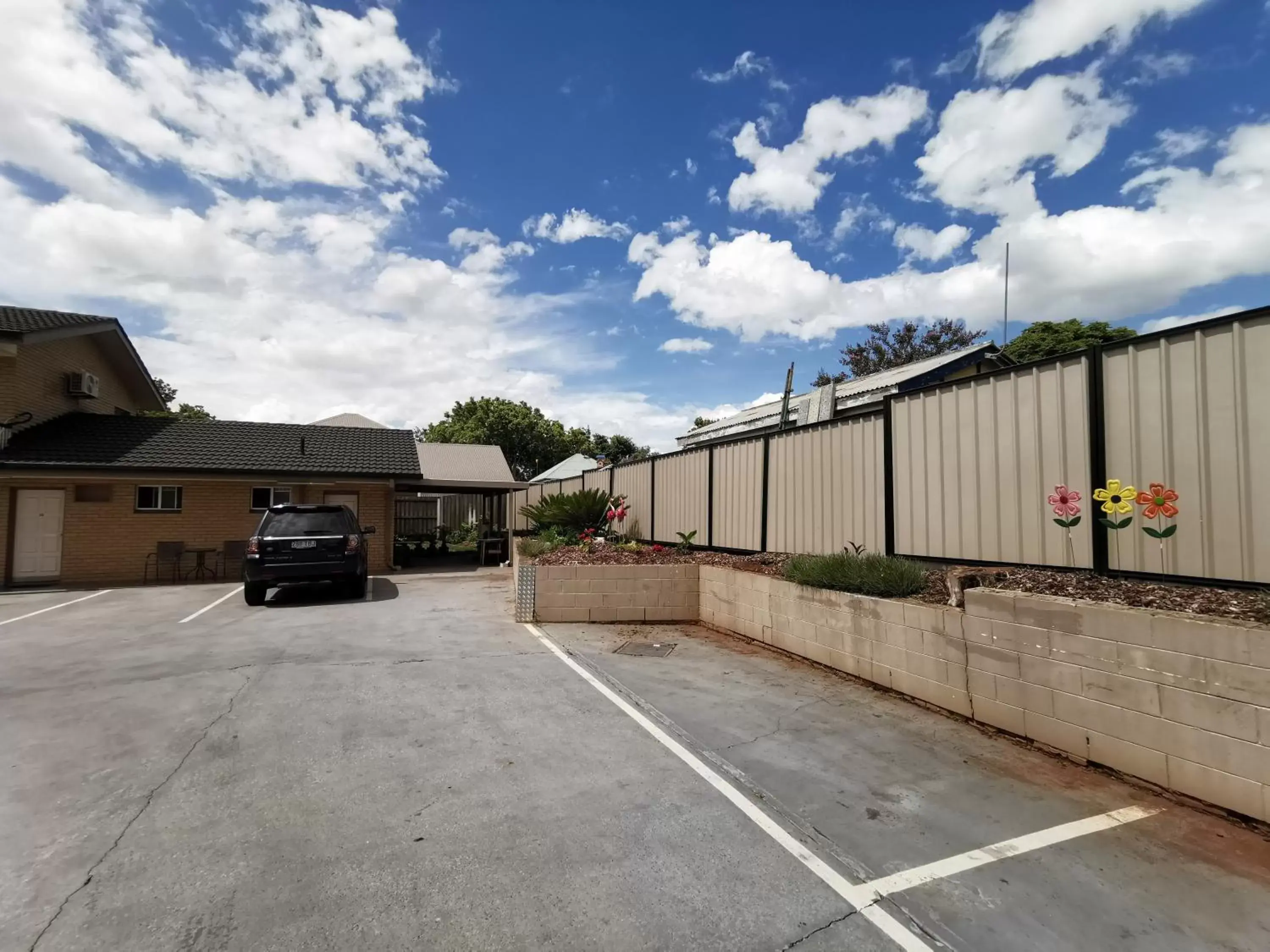 Parking in Leichhardt Motor Inn