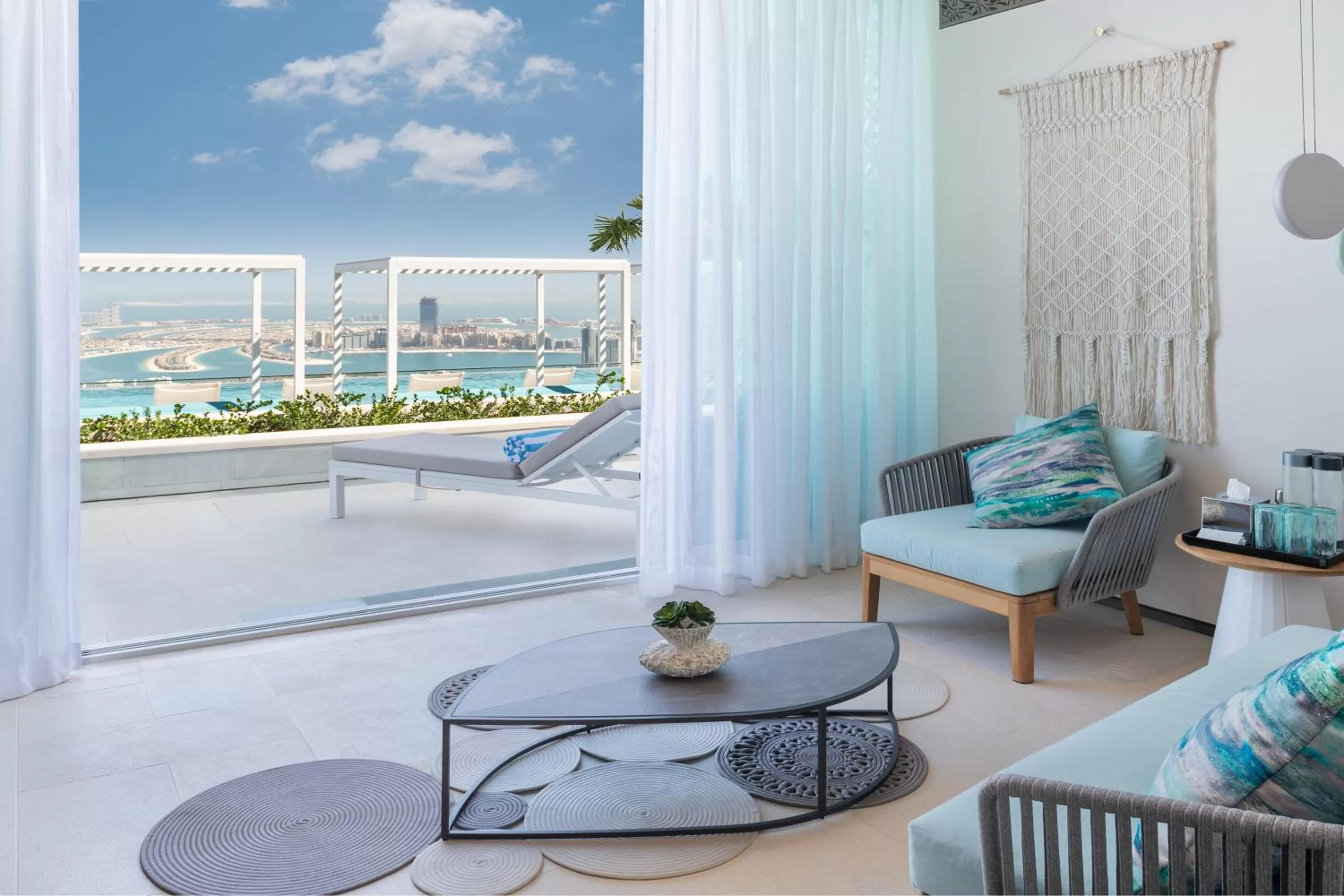 Restaurant/places to eat in Address Beach Resort