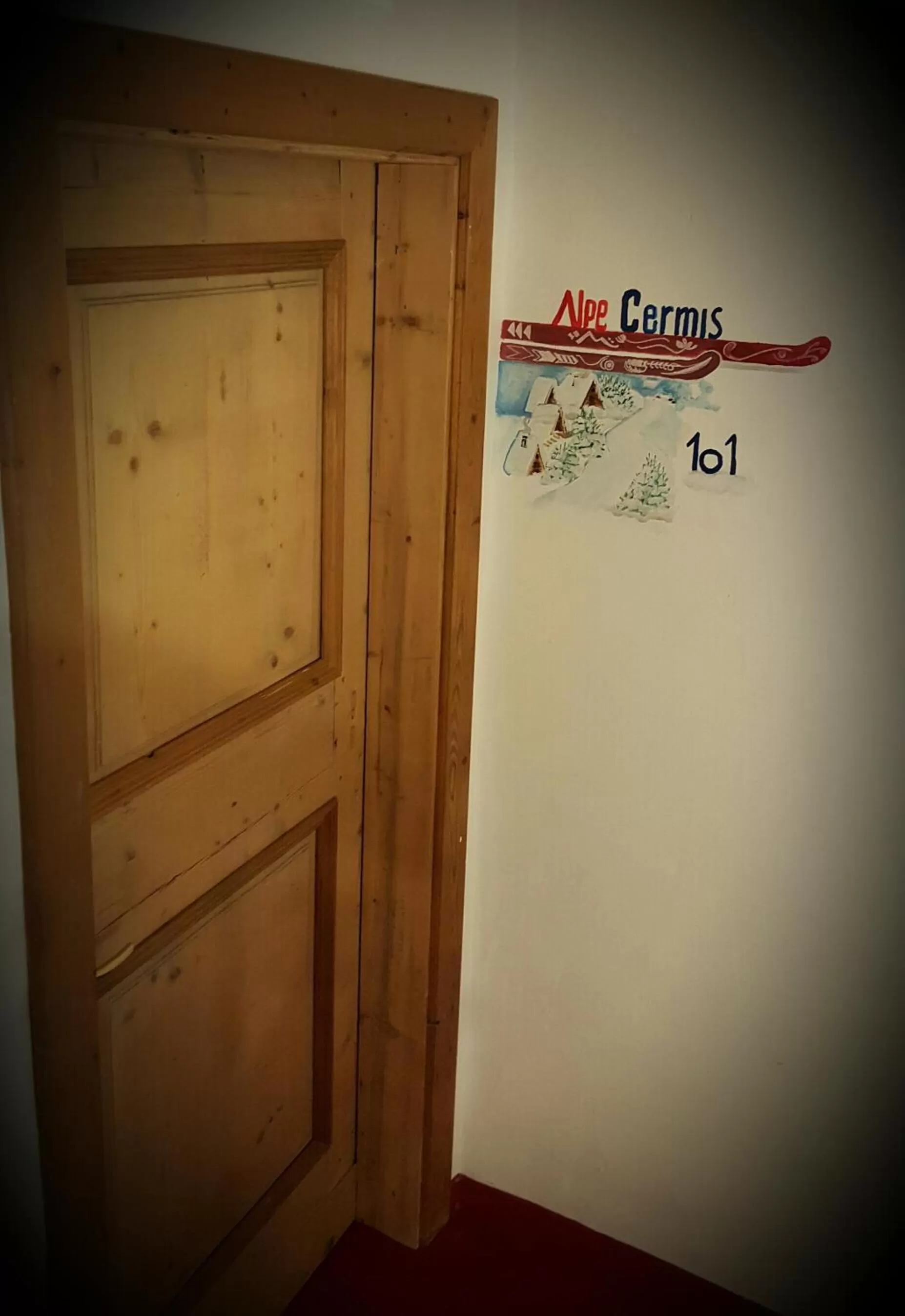 Decorative detail in Historic Hotel Ristorante La Stua