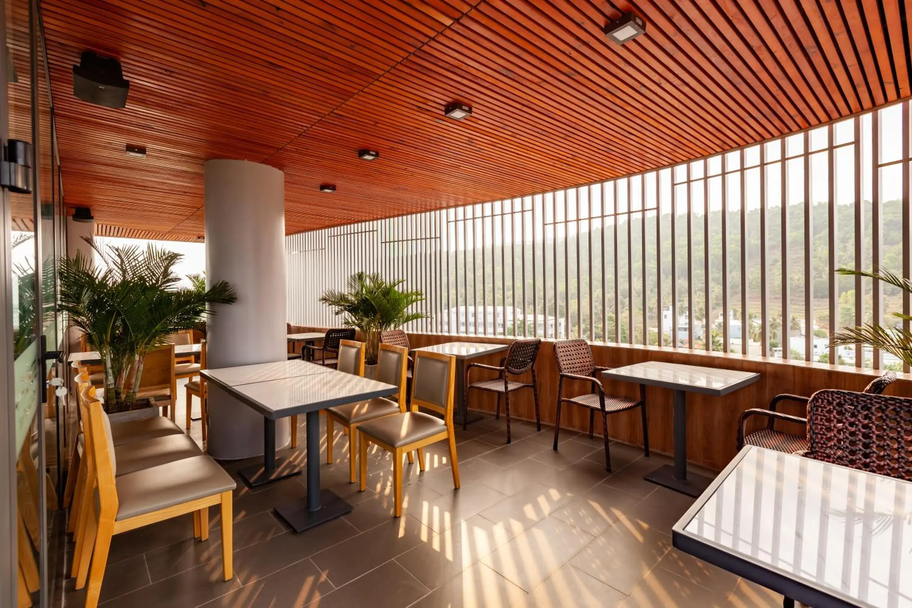 Restaurant/places to eat in An Phu Hotel Restaurant/places to eat in An Phu Hotel