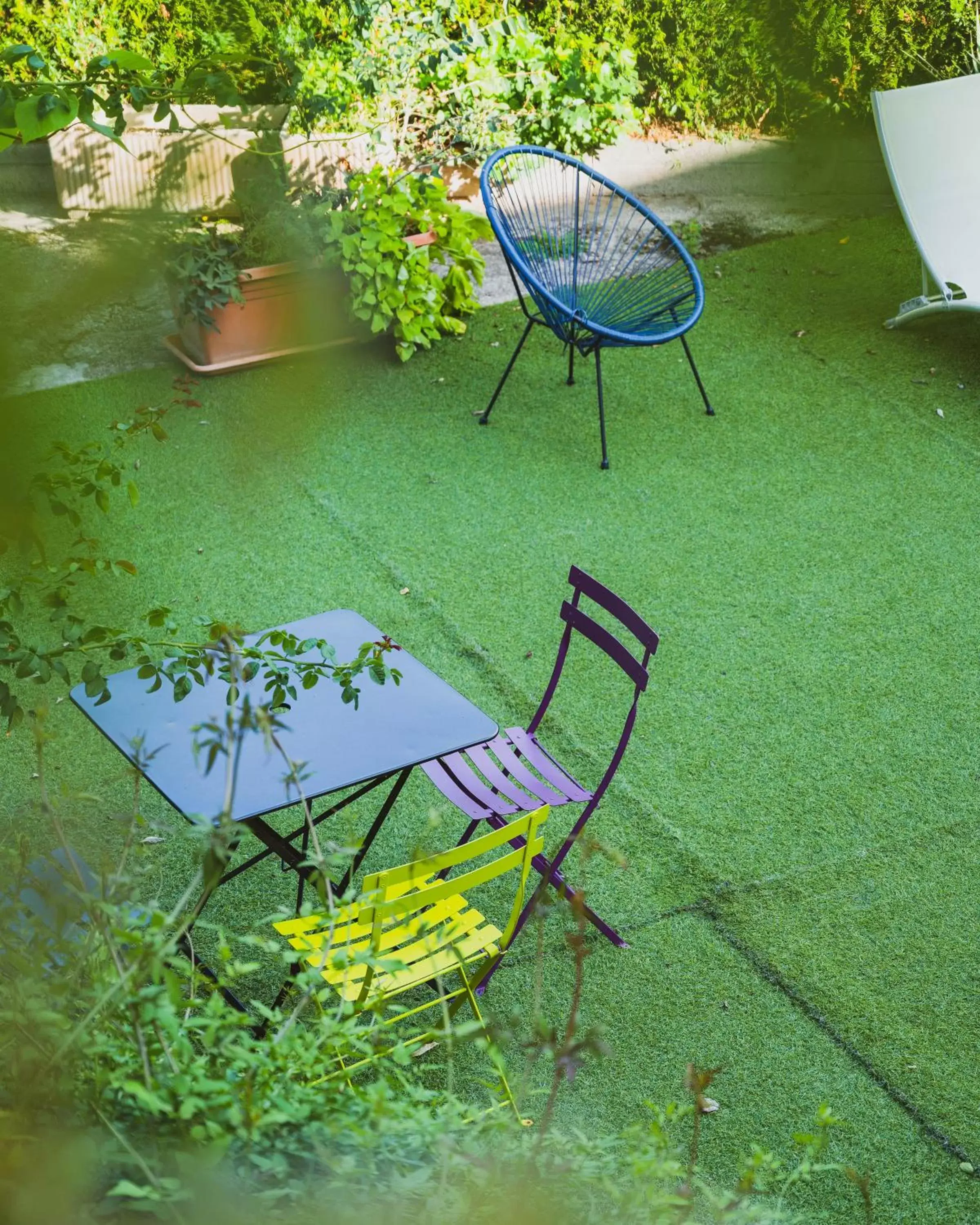 Patio, Garden in The Originals Boutique, Hôtel du Pont Roupt, Mende (Inter-Hotel)