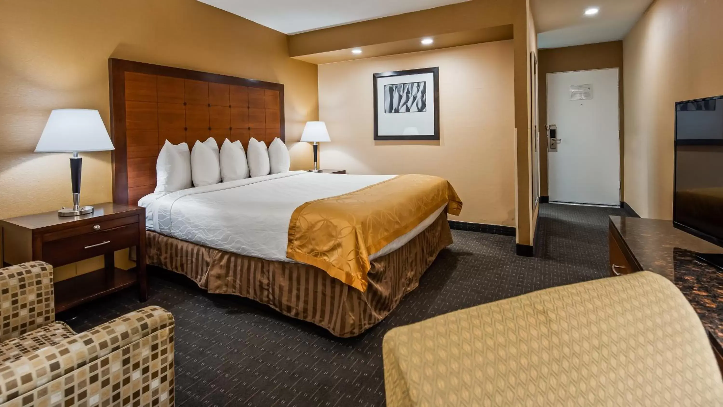 Bedroom, Bed in Best Western Inn at Palm Springs