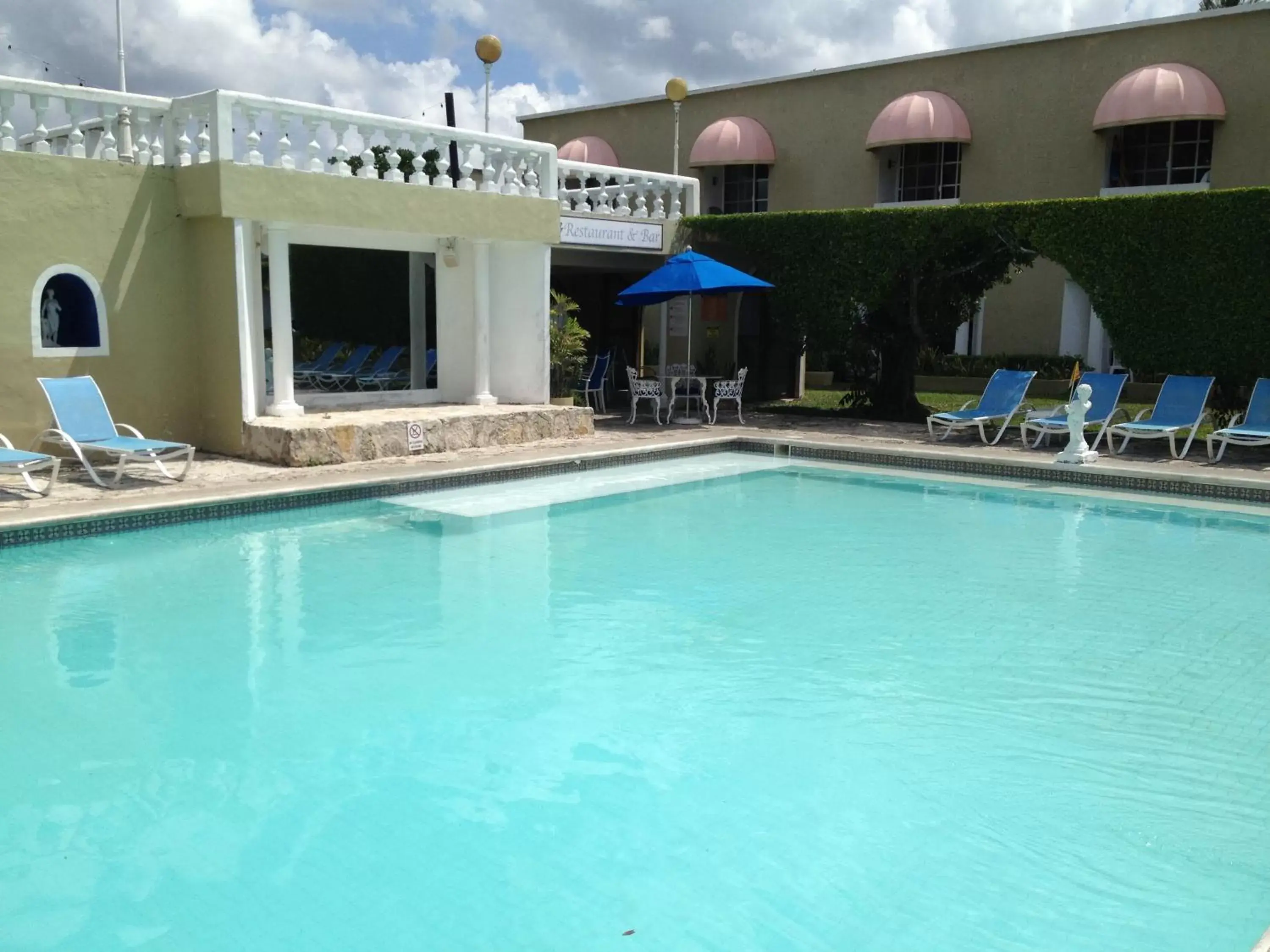 Day, Swimming Pool in Villablanca Garden Beach Hotel