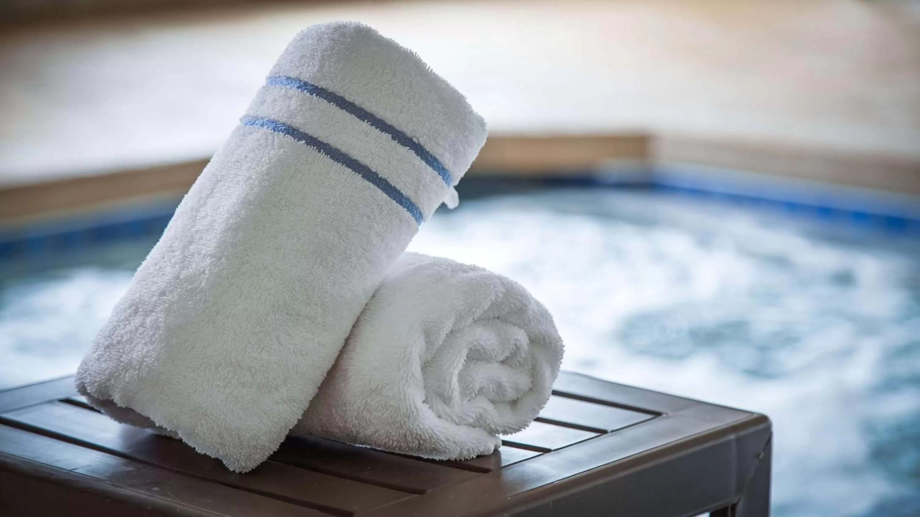 Swimming pool in Best Western Plus Wausau-Rothschild Hotel