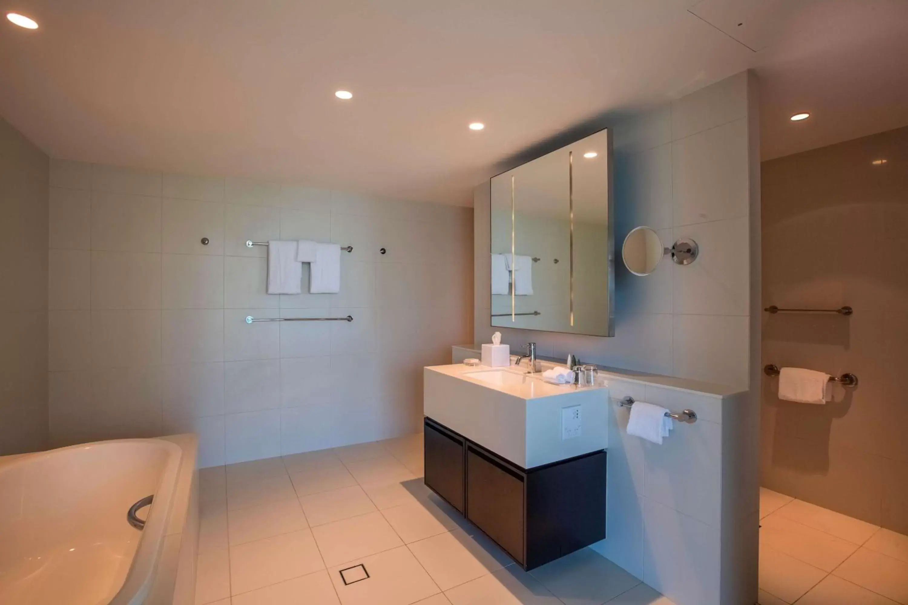 Bathroom in Hilton Surfers Paradise Hotel & Residences