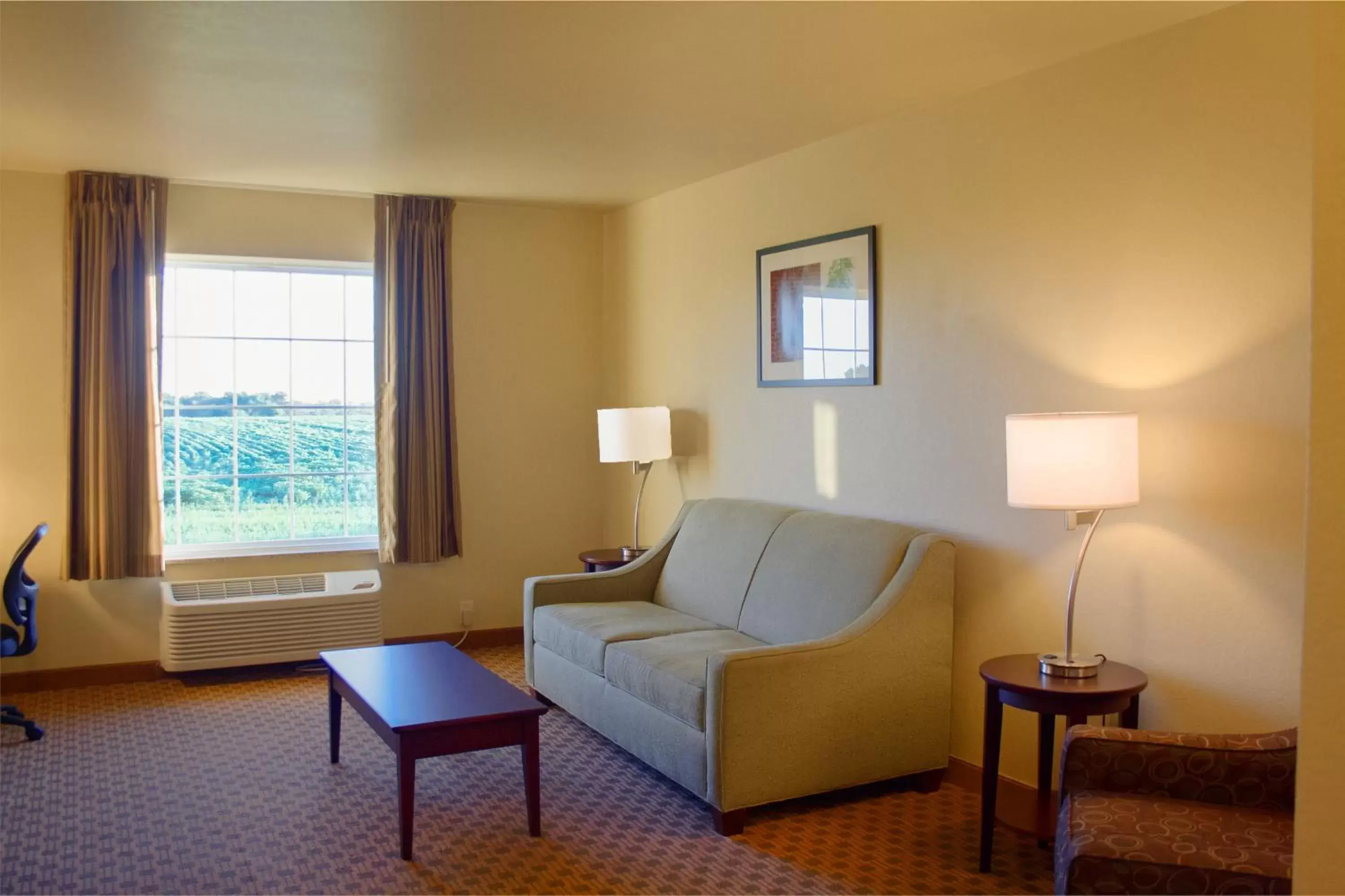 Family Room - Disability Access in Cobblestone Inn & Suites-Winterset