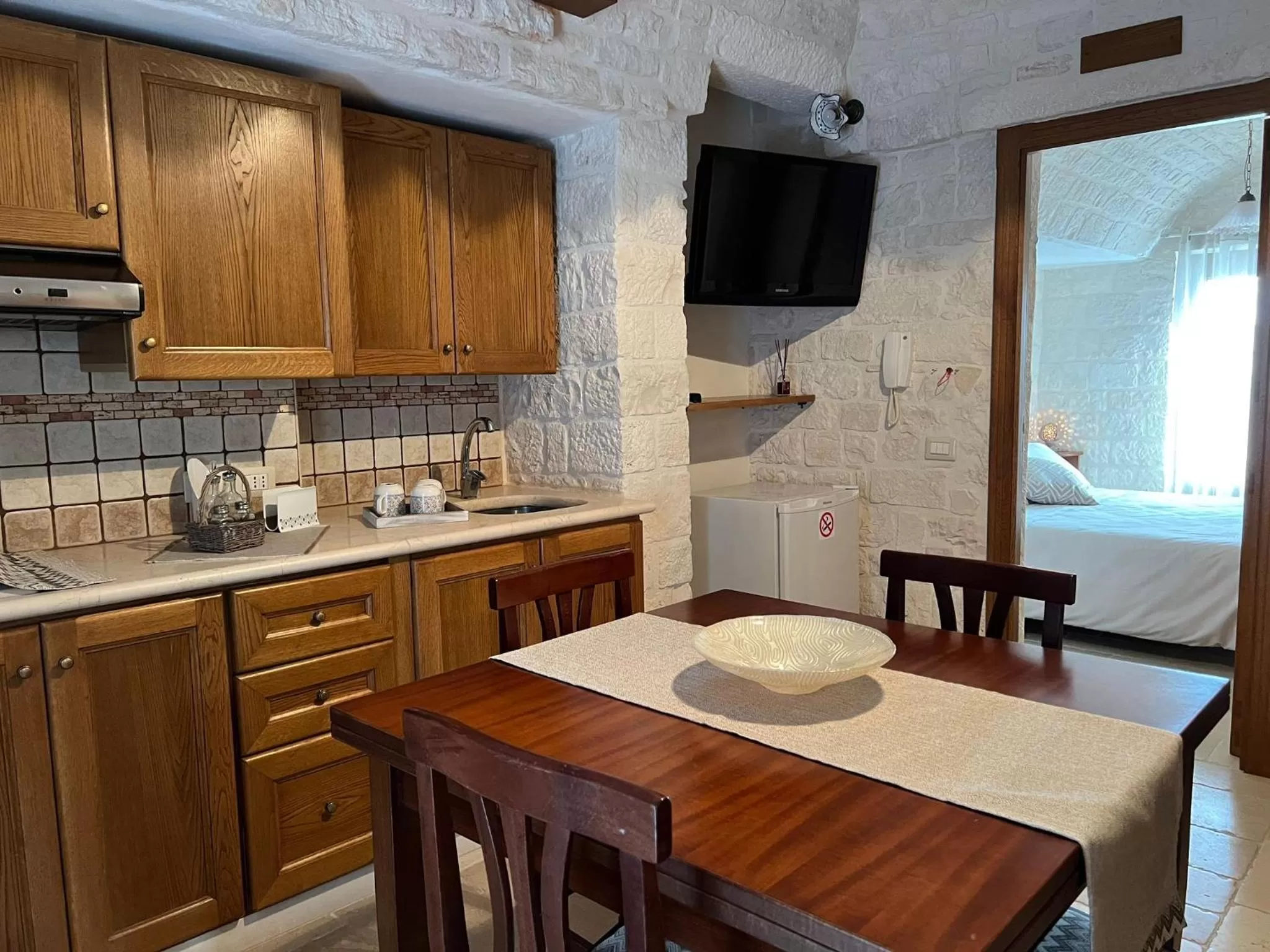 Kitchen/Kitchenette in Cibum House