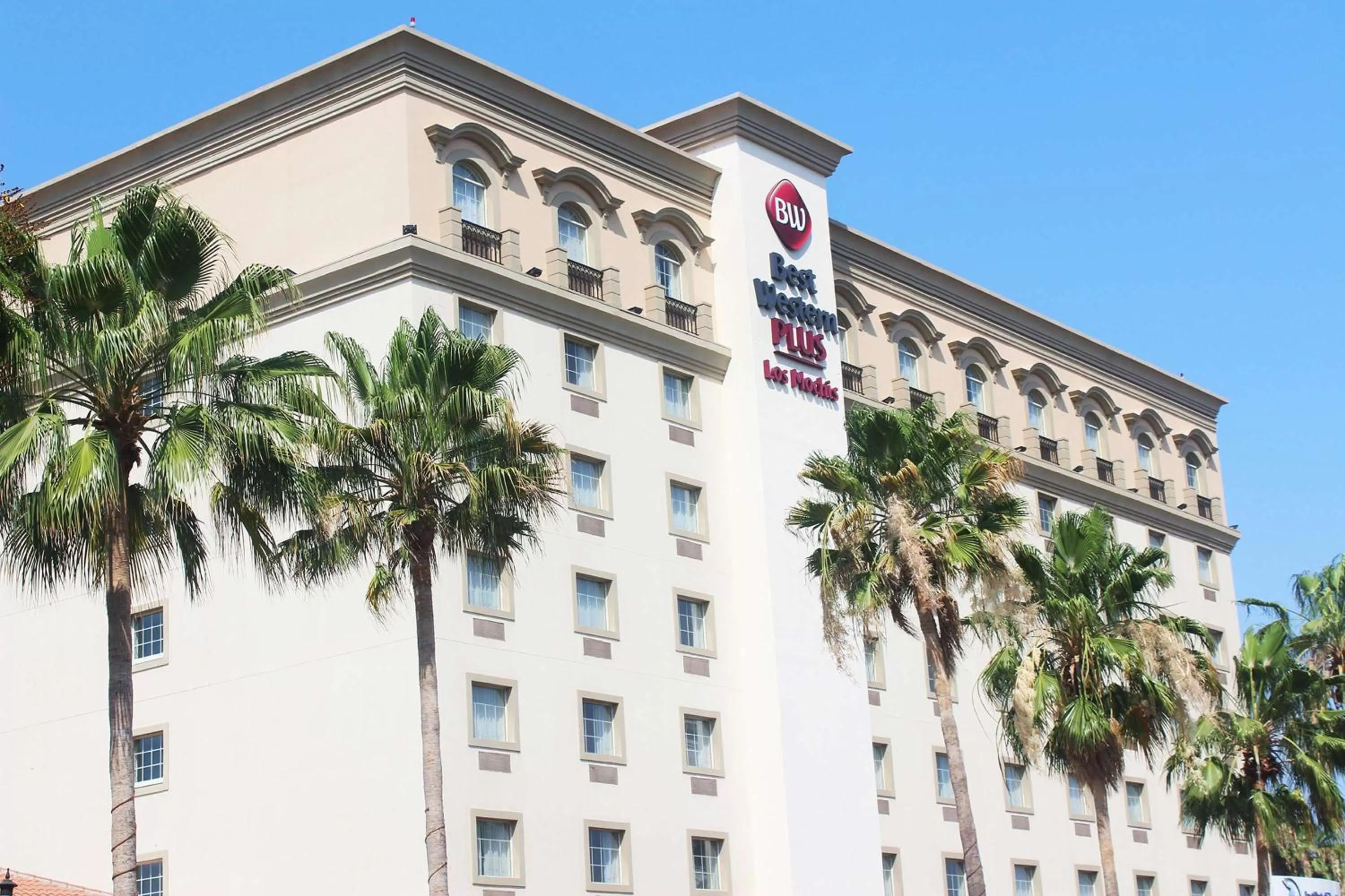 Property building in Best Western PLUS Los Mochis