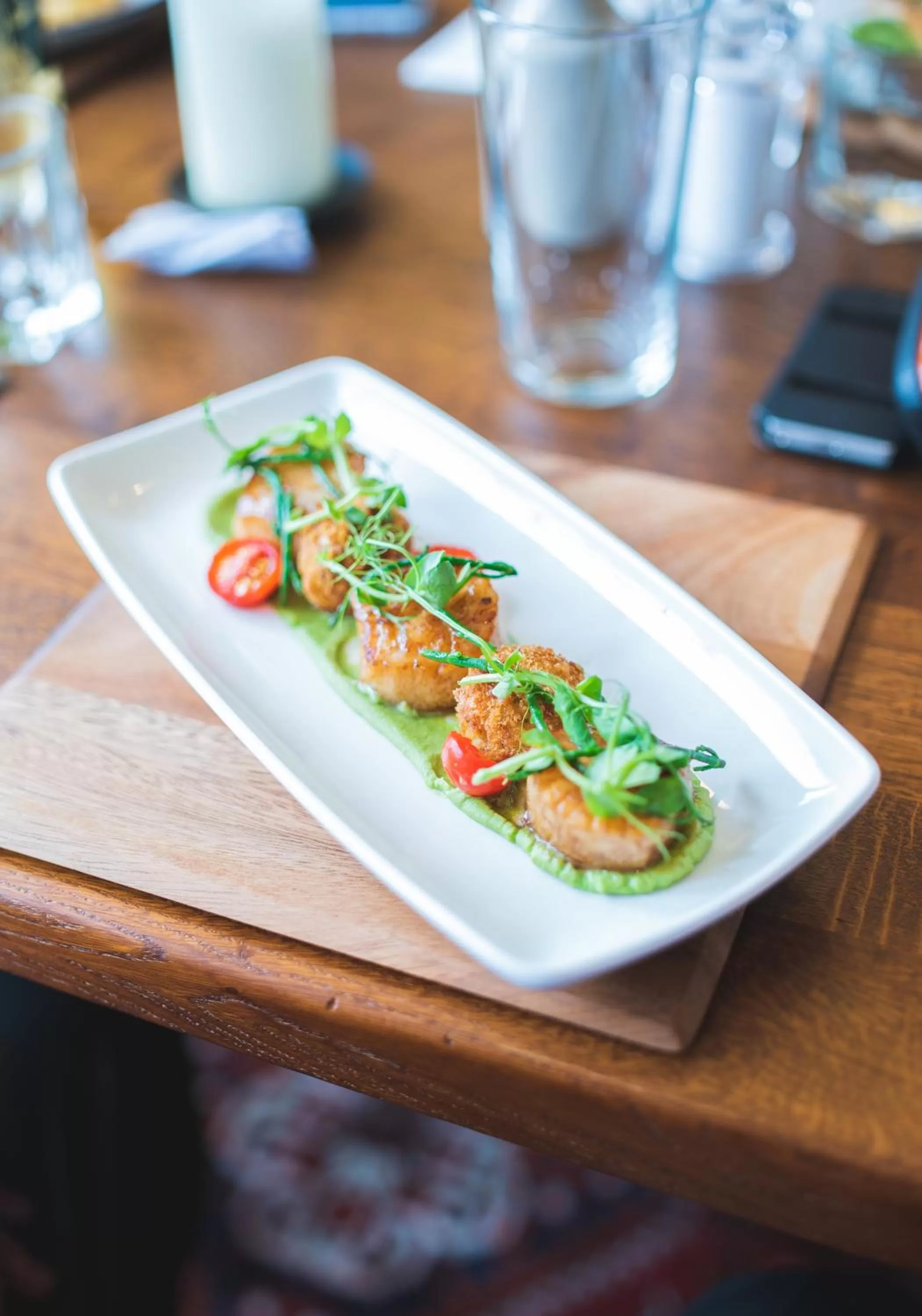 Lunch in The Highdown – Brunning and Price