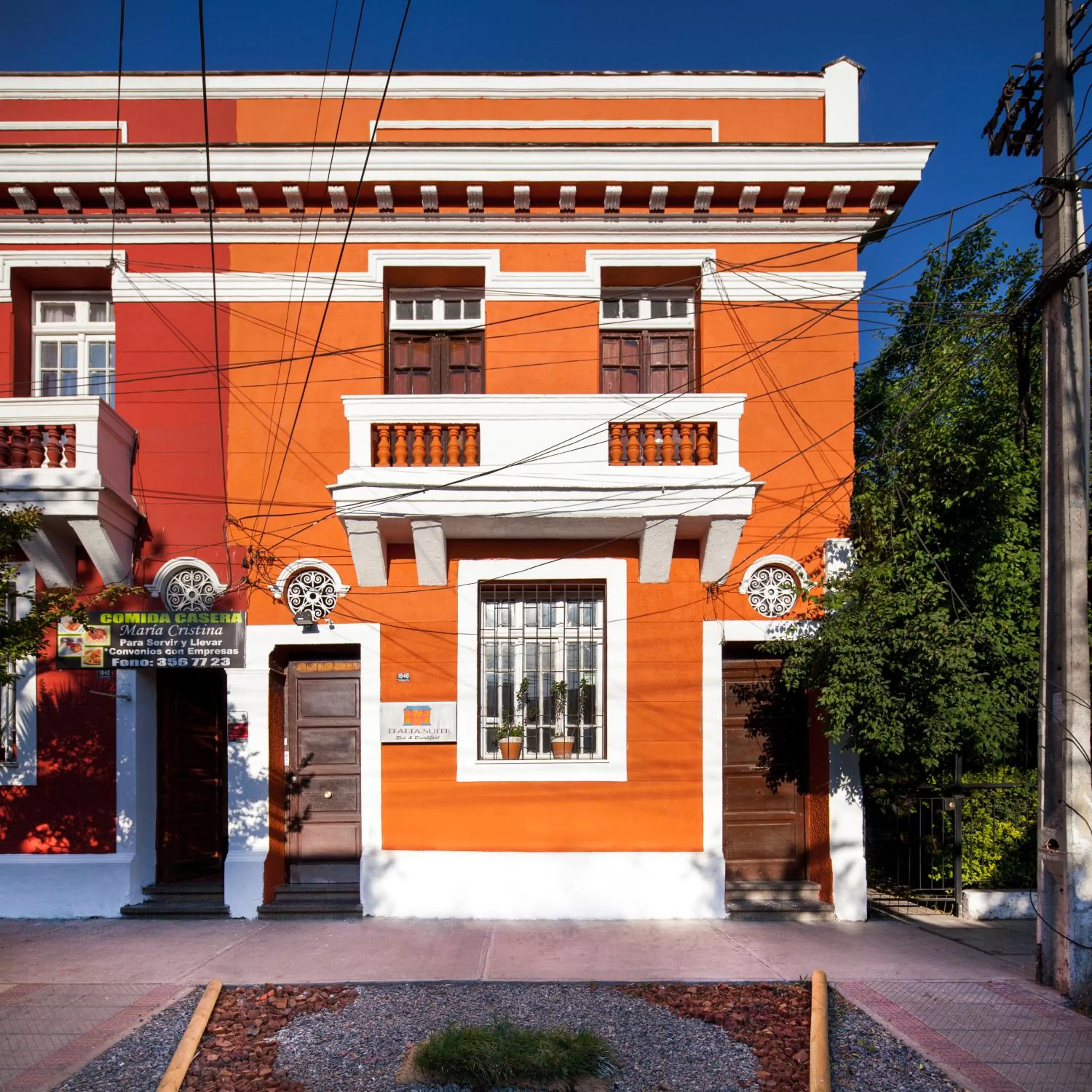 Property building in Italia Suite