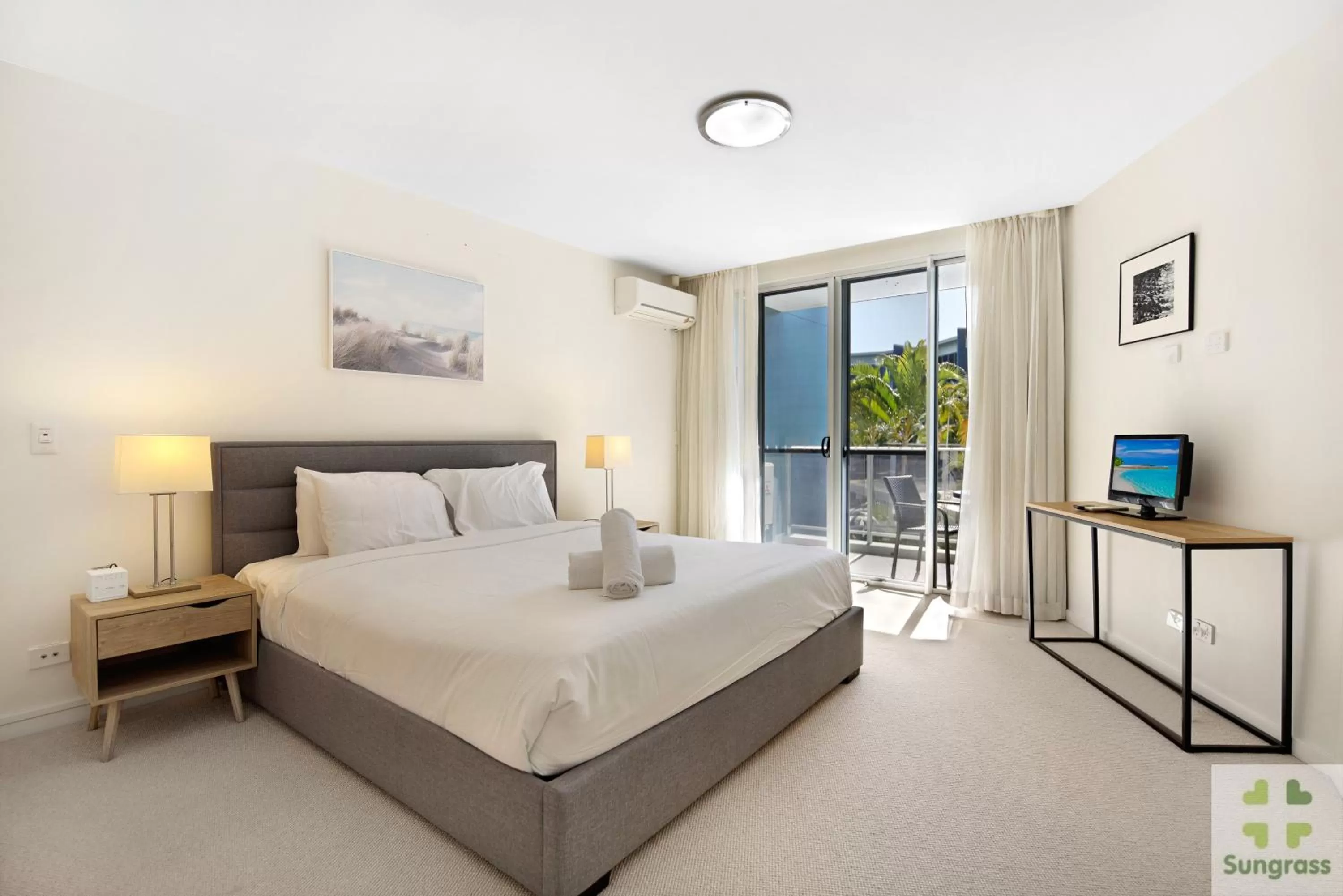 Bedroom, Bed in Azzura Greens Resort