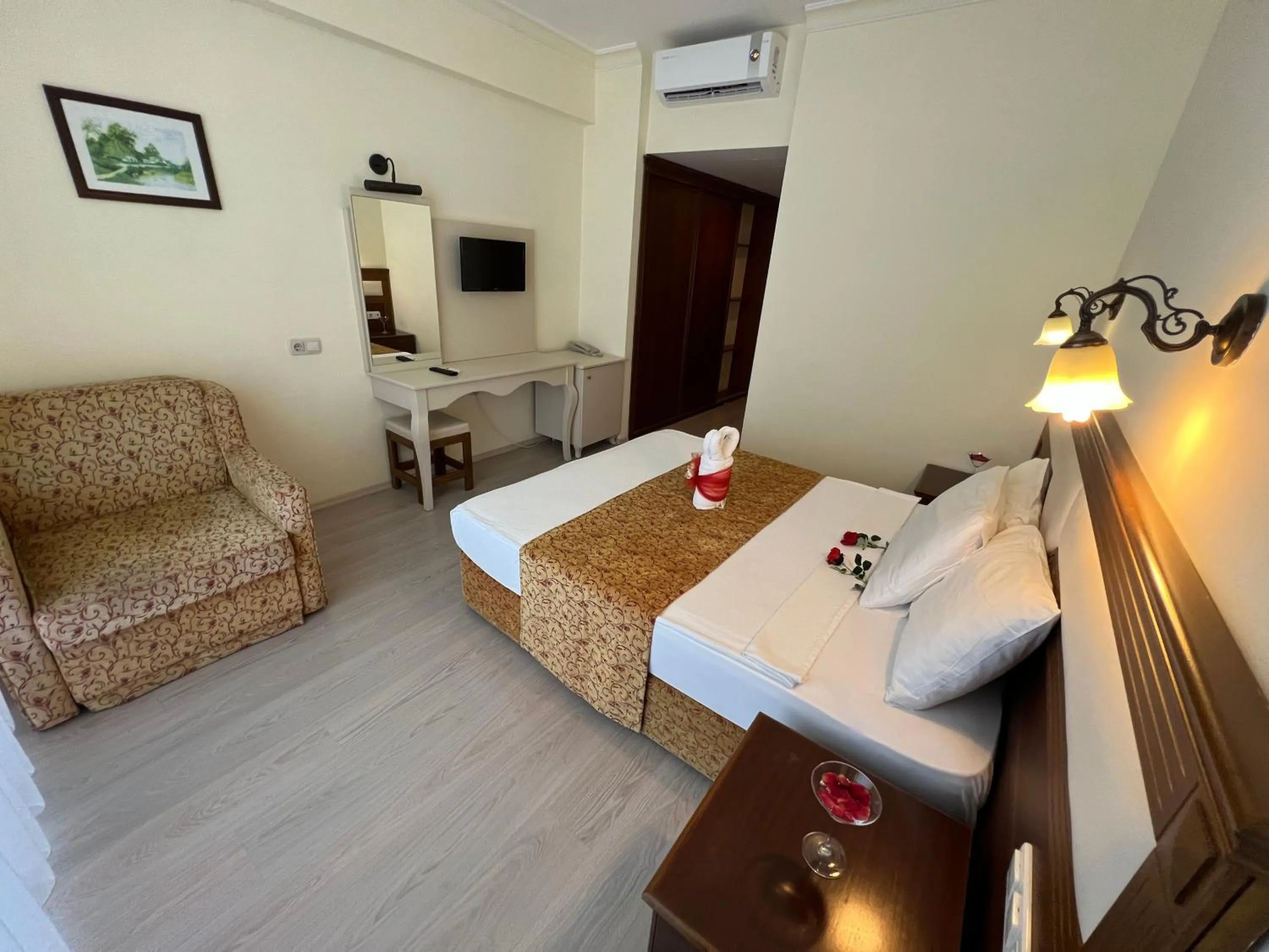 Bed in Valeri Beach Hotel