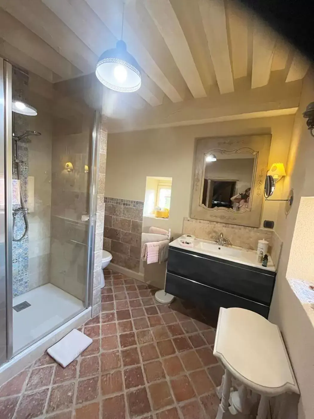 Bathroom in La Rochelière