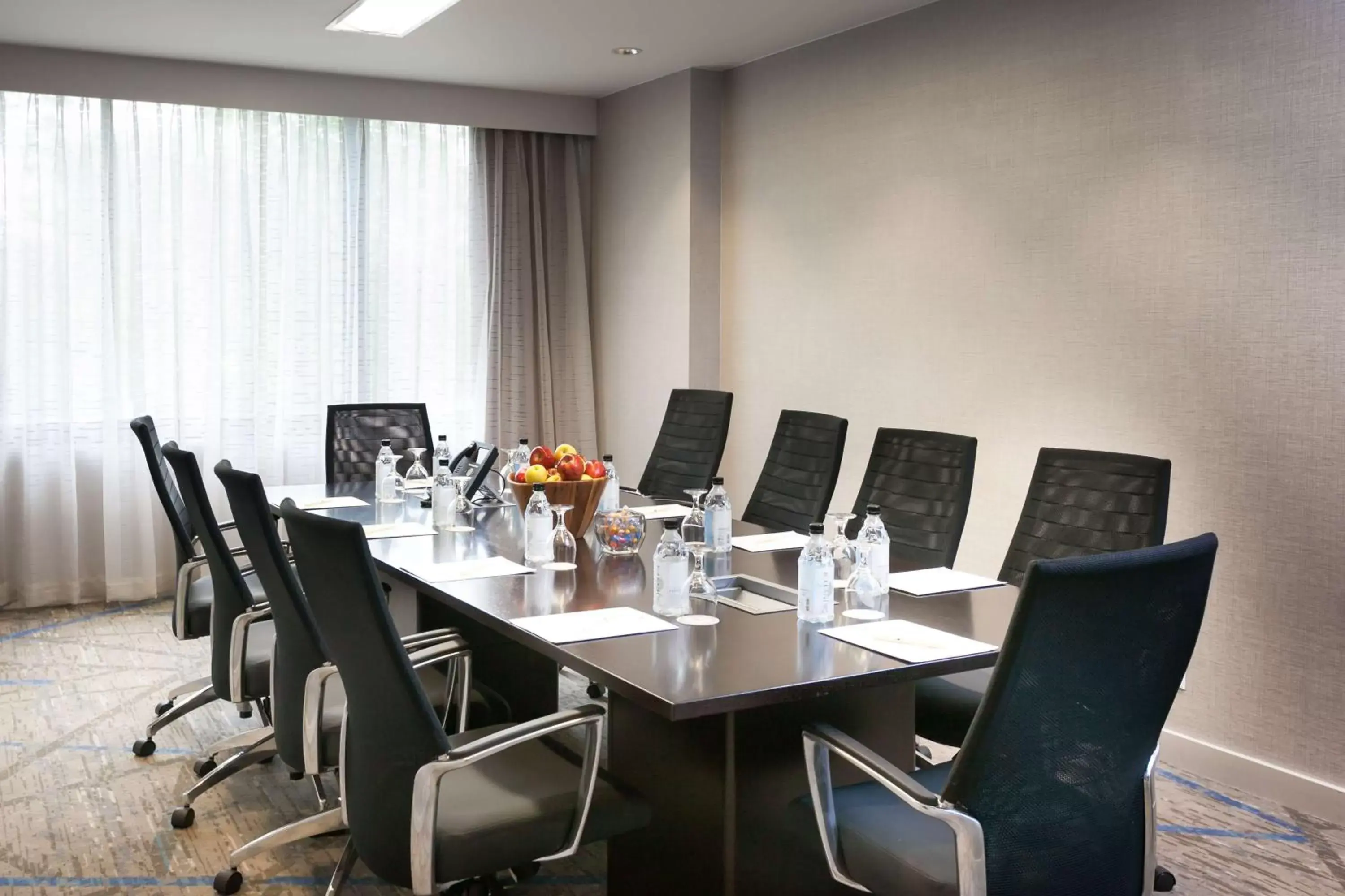 Meeting/conference room in DoubleTree by Hilton Hotel & Suites Houston by the Galleria