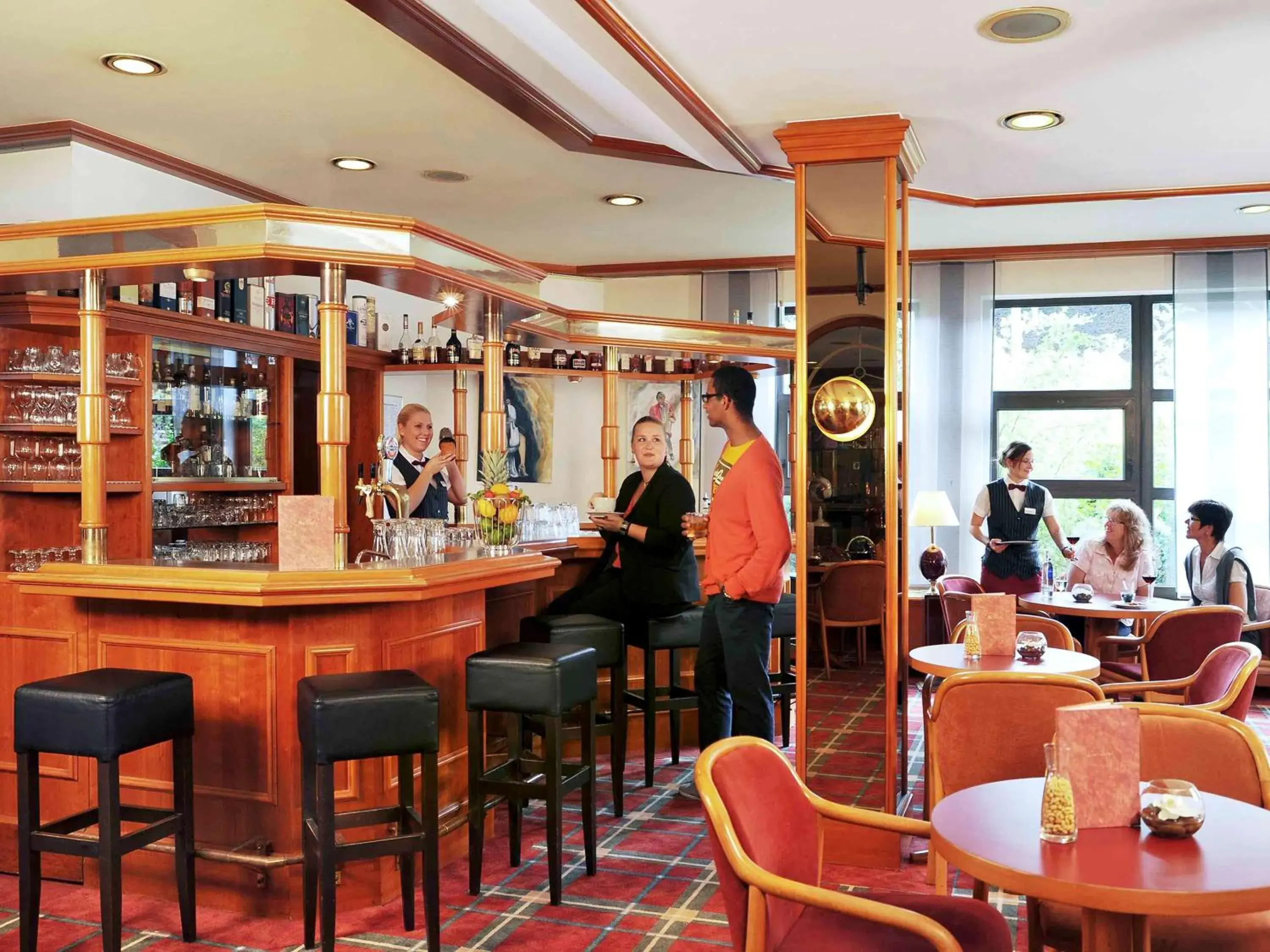 Lounge or bar in Mercure Hotel Bad Duerkheim An Den Salinen