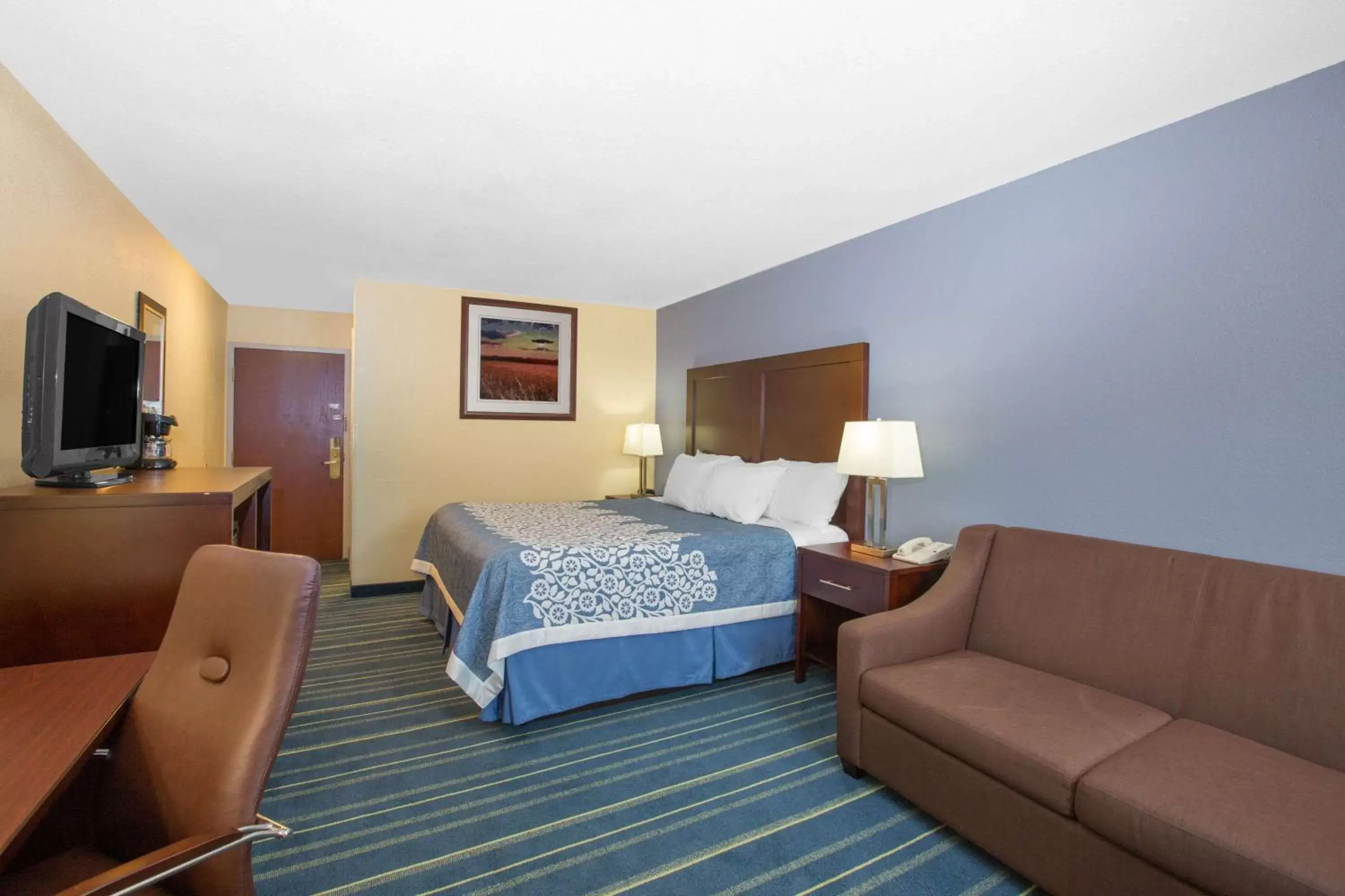 Photo of the whole room in Days Inn by Wyndham Grand Island