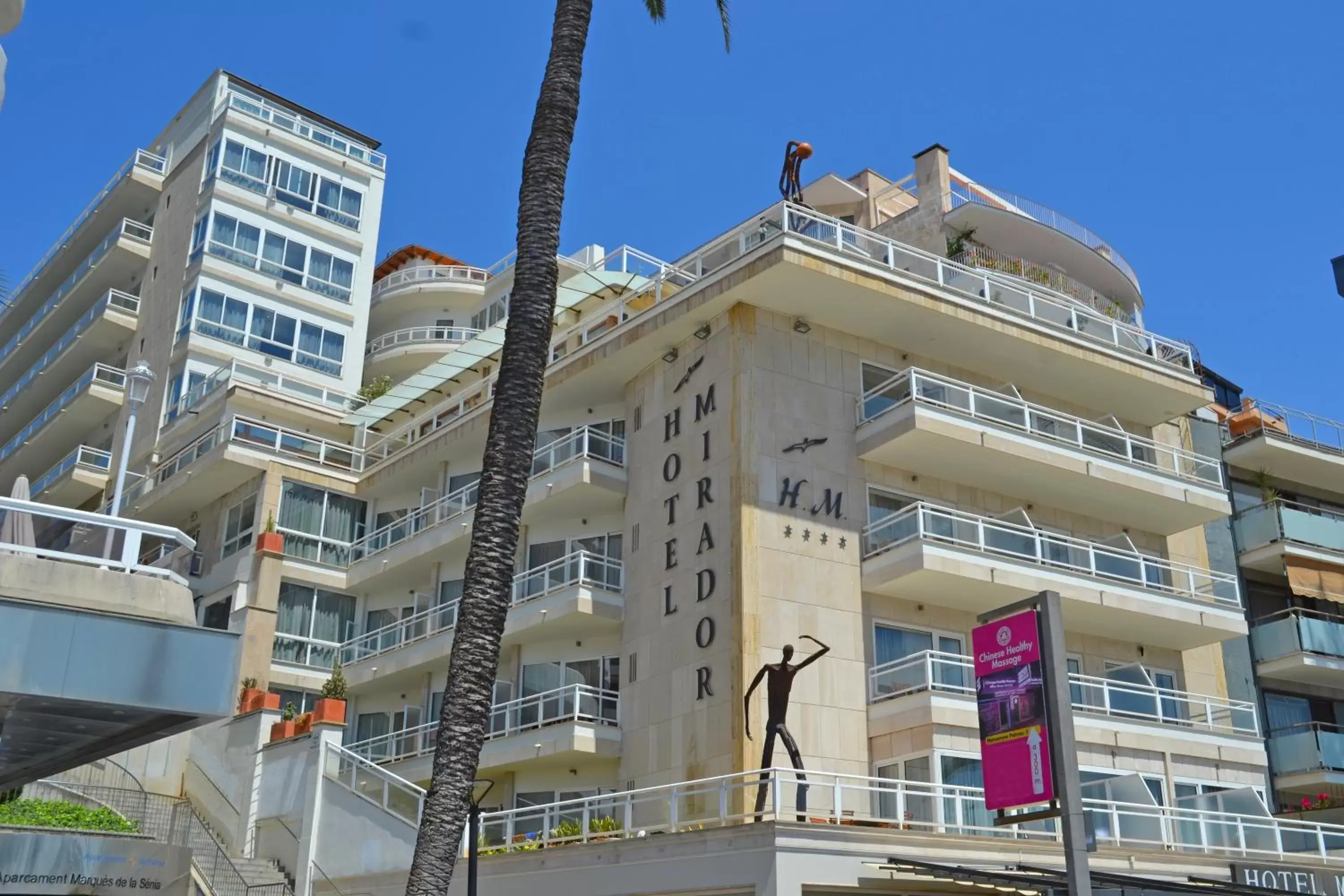 Facade/entrance, Property Building in Hotel Mirador