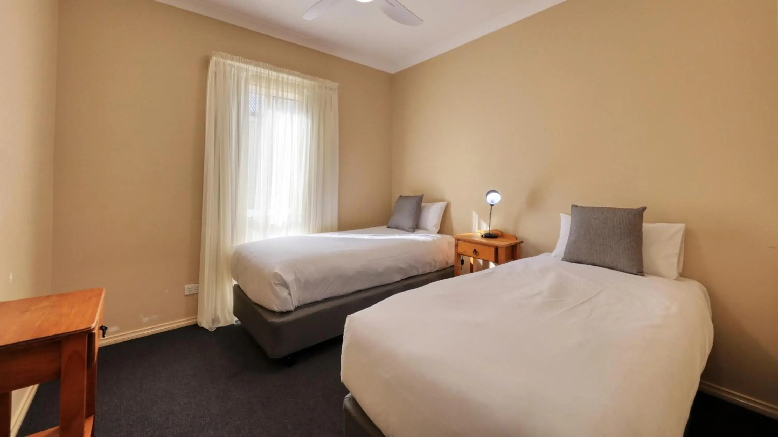 Bed in Bridges on Meninya Motel & Apartments Bed in Bridges on Meninya Motel & Apartments