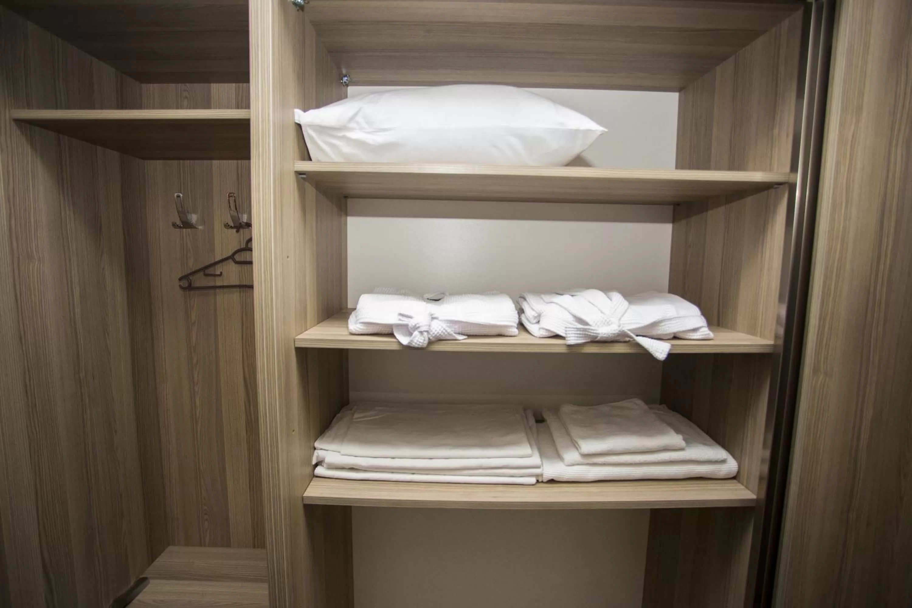 Photo of the whole room in Blue Star Batumi